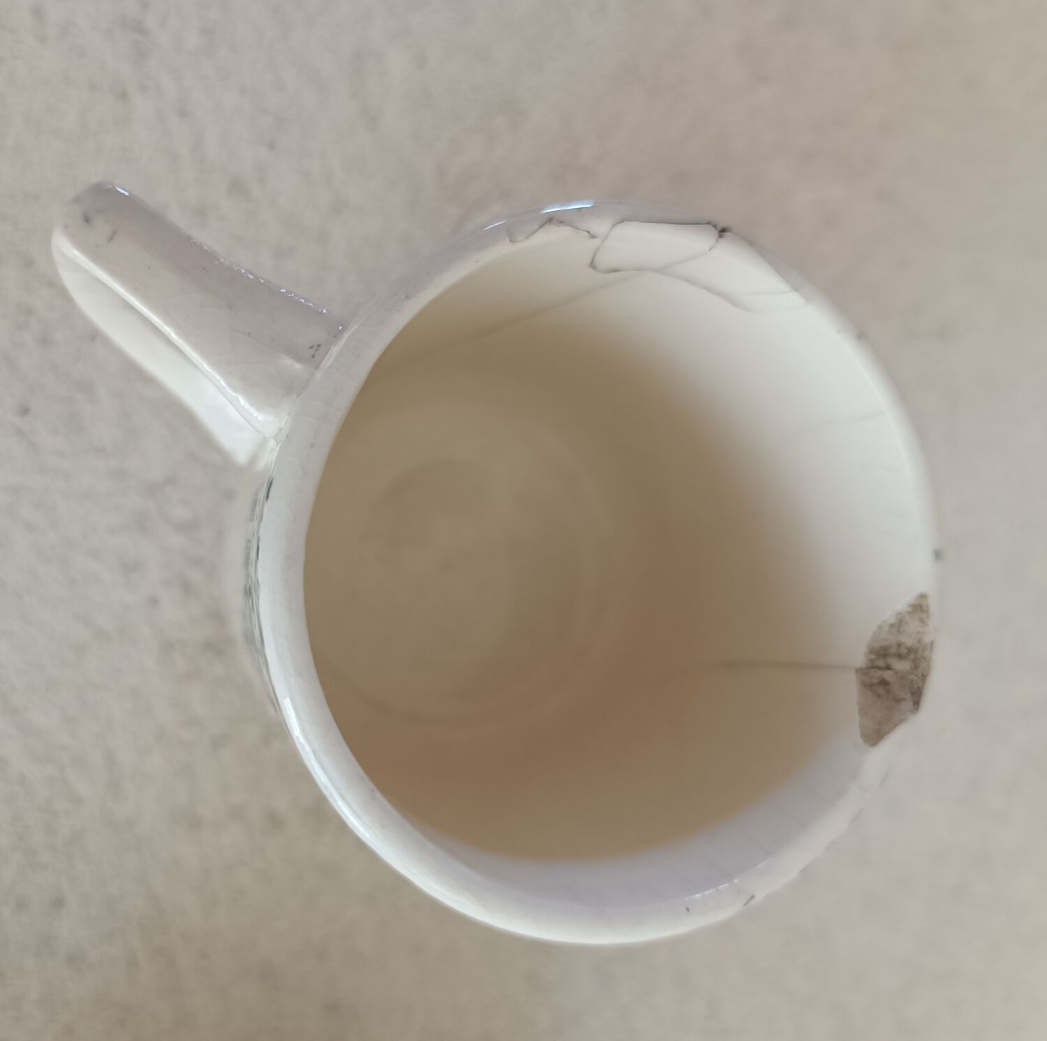 3 cups and saucers iron earth