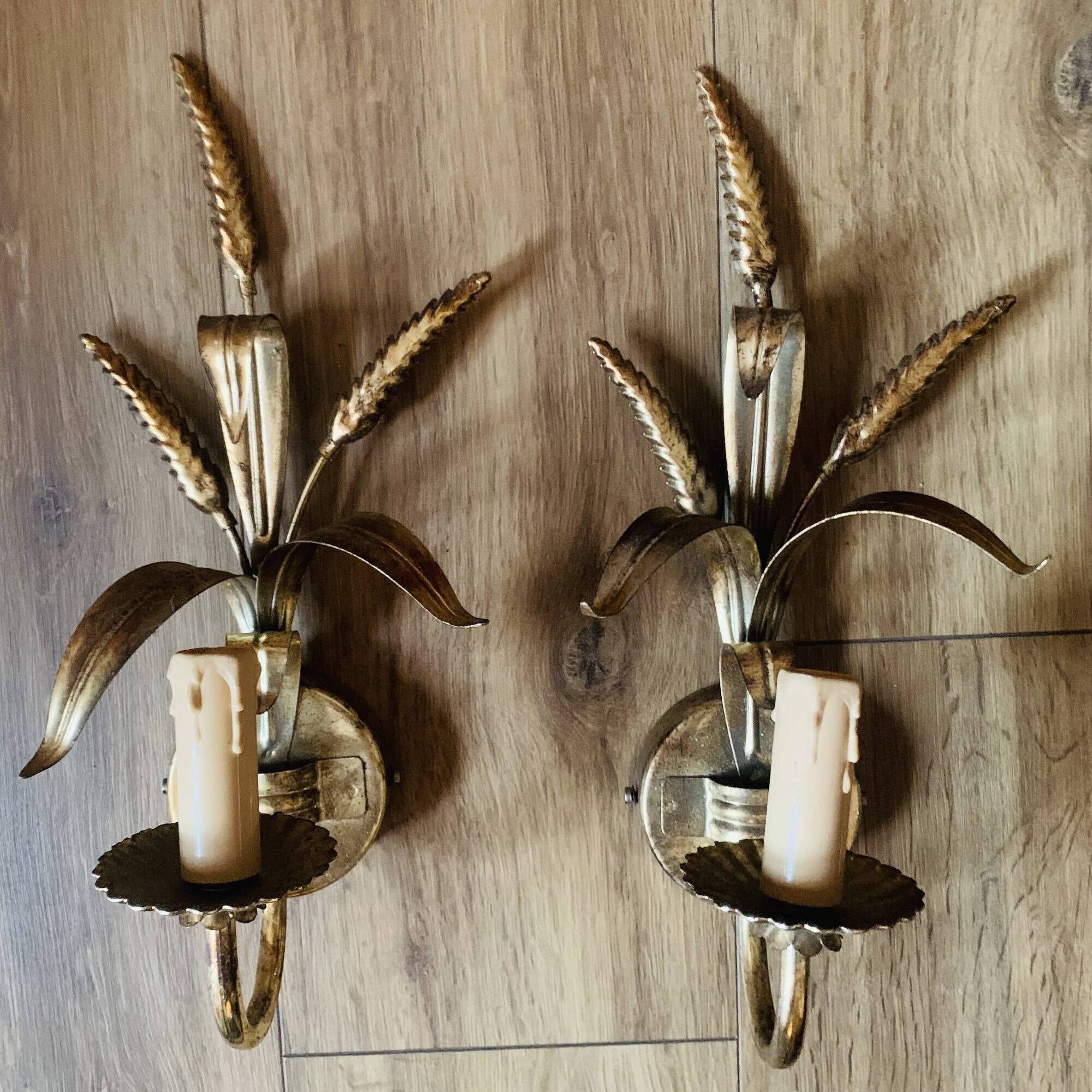 Pair of wheat spike wall lights in gold metal