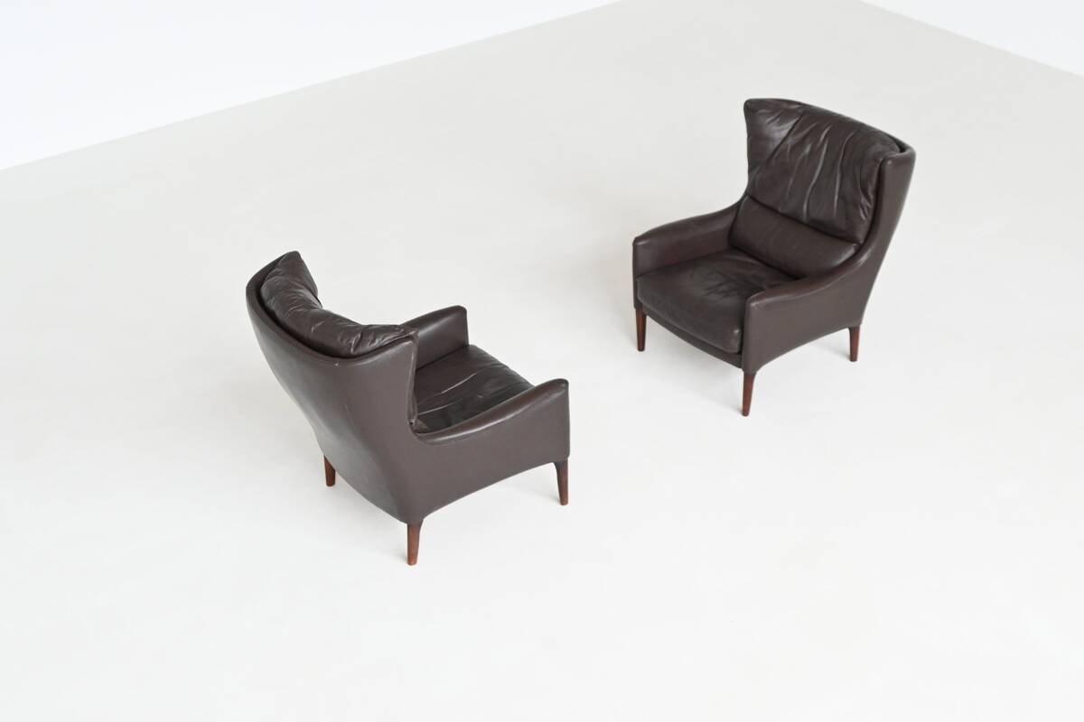 Pair of Durlet lounge chairs in brown leather Belgium 1960