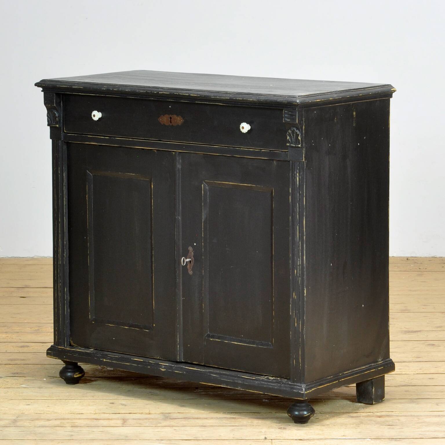 Pine Dresser, Circa 1910