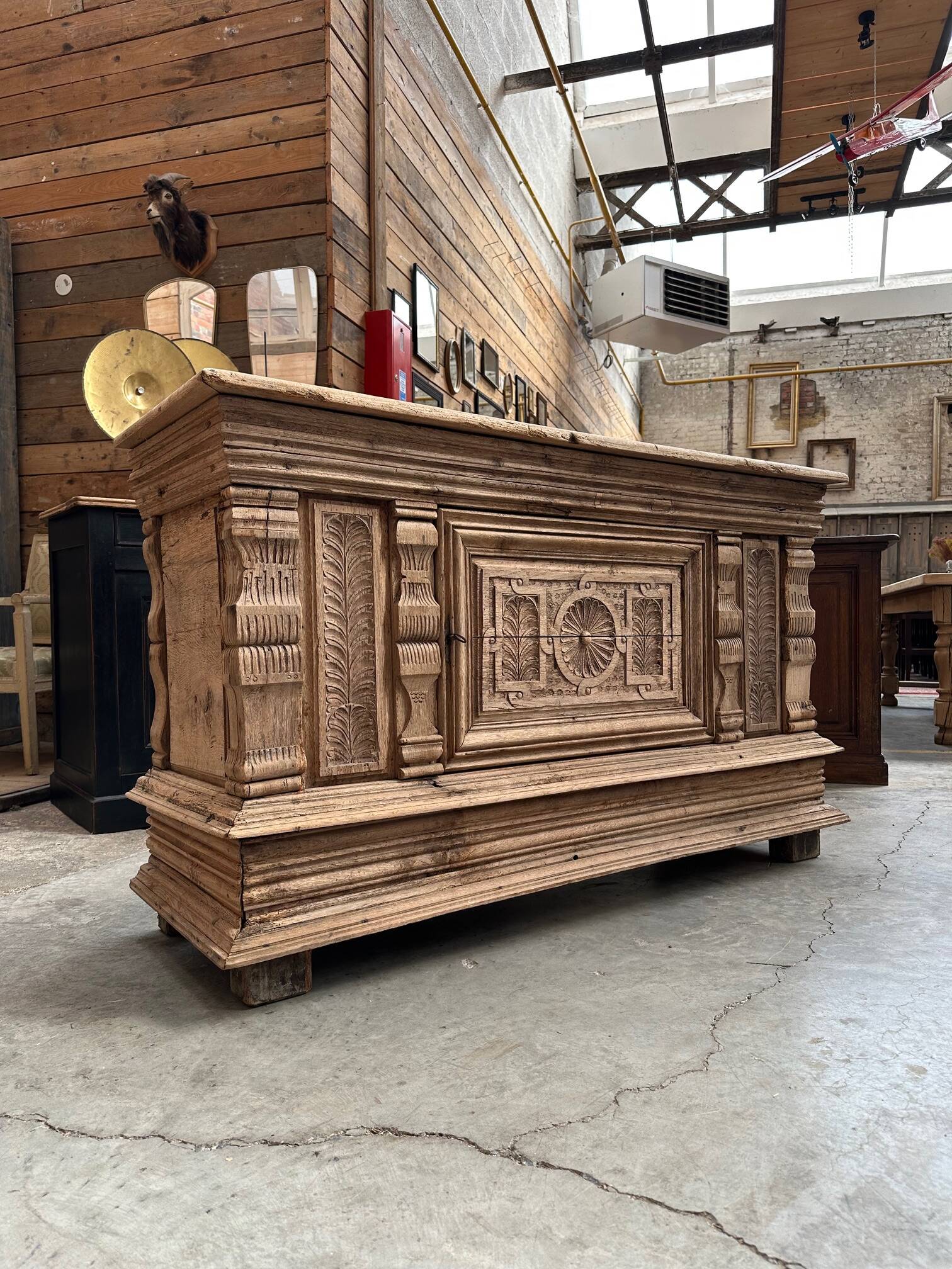 18th century solid oak chest of drawers