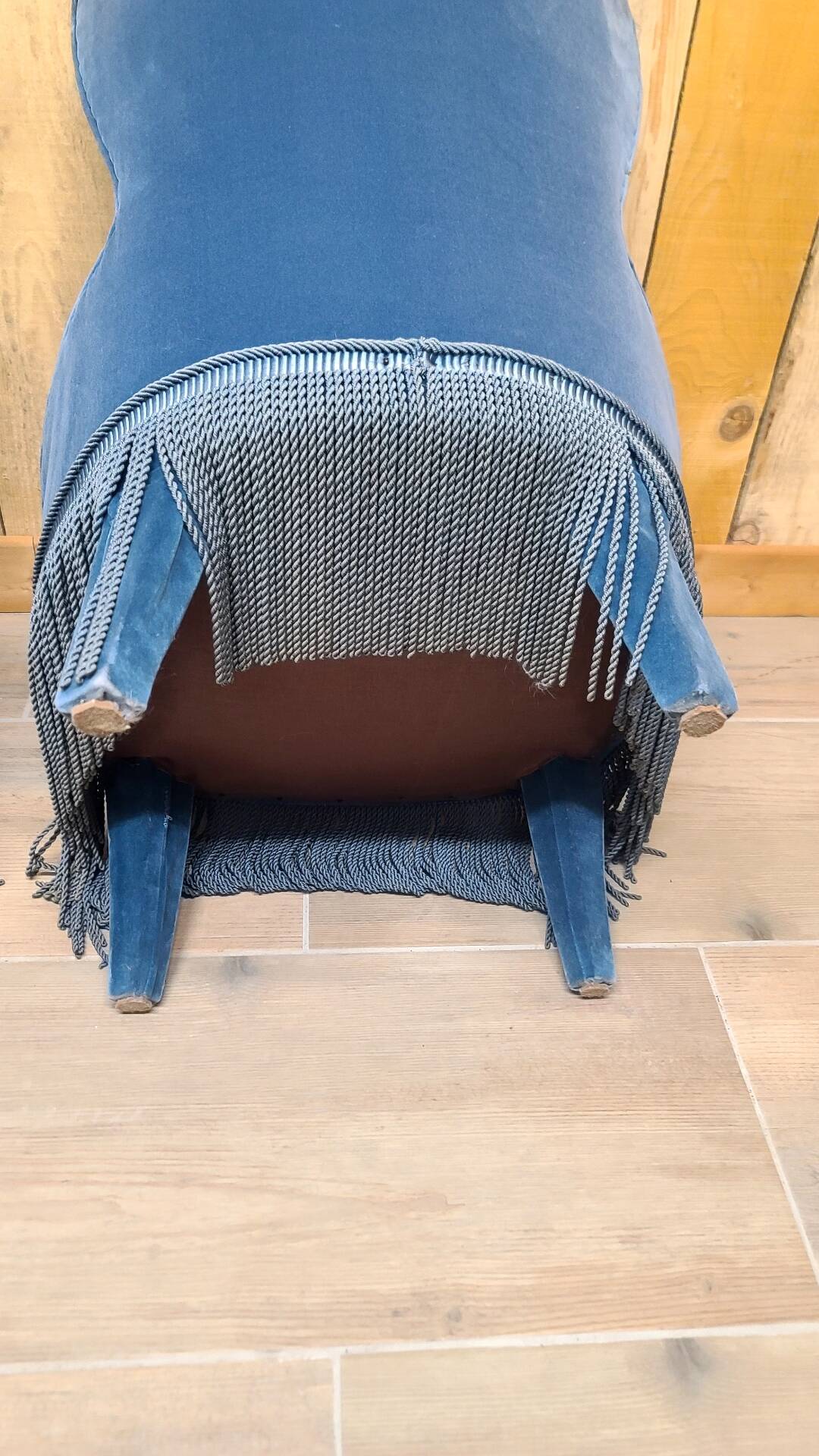 Toad chairs