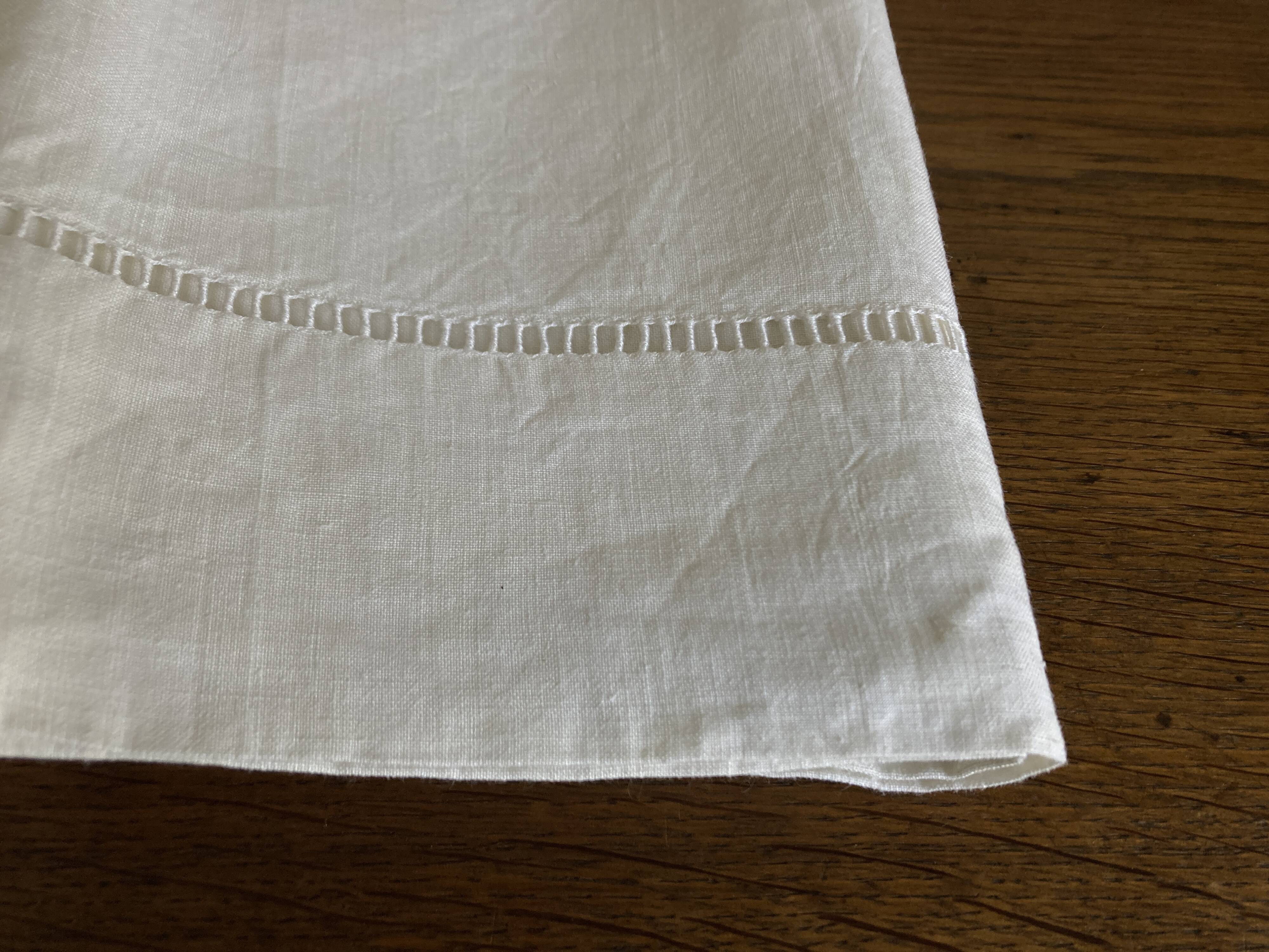 Linen sheet, reserve of antique trousseau, new with openwork and BL modernist L180