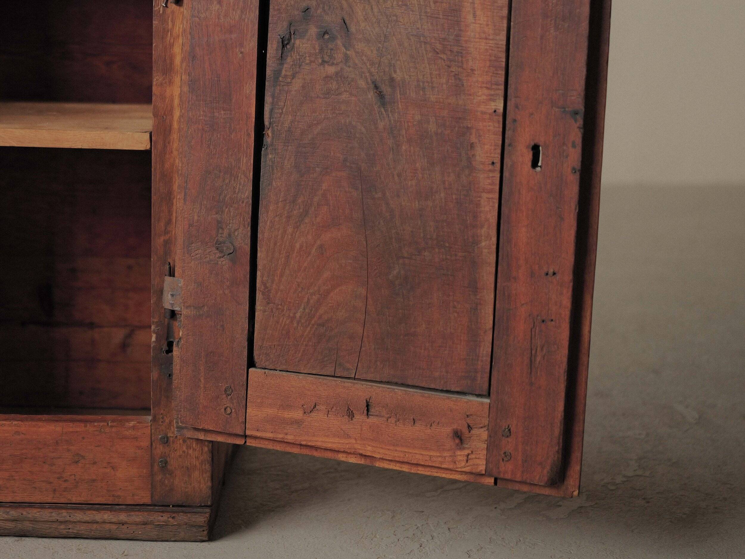 Mountain buffet in larch and solid pine, Folk art, 19th century
