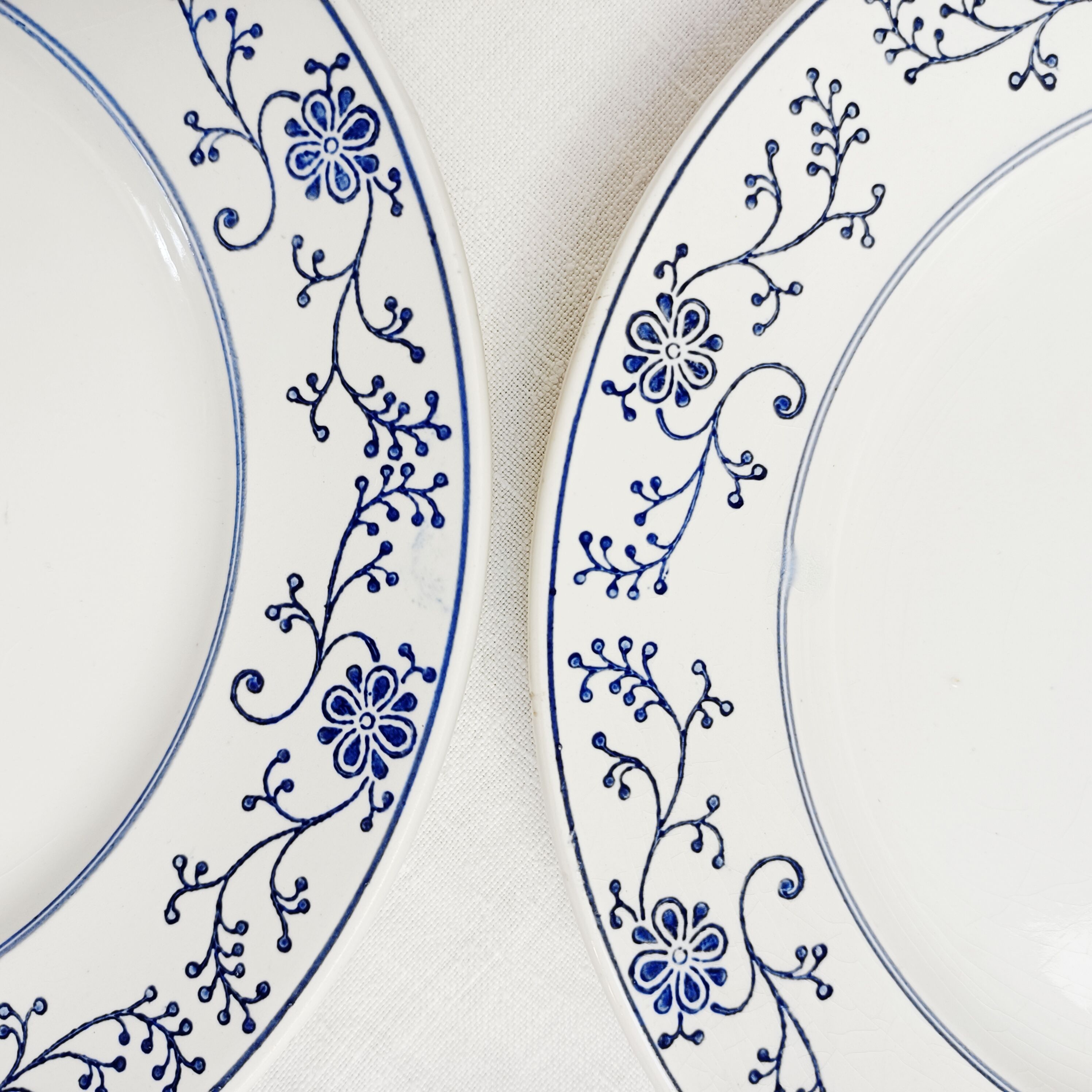 4 flat plates Moulin des loups and Hamage Tournai