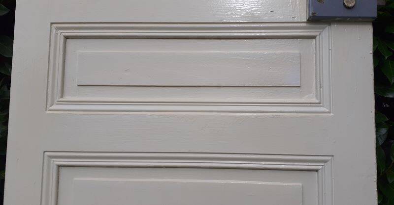 Communication door h221x79cm old paneled, molded, interior