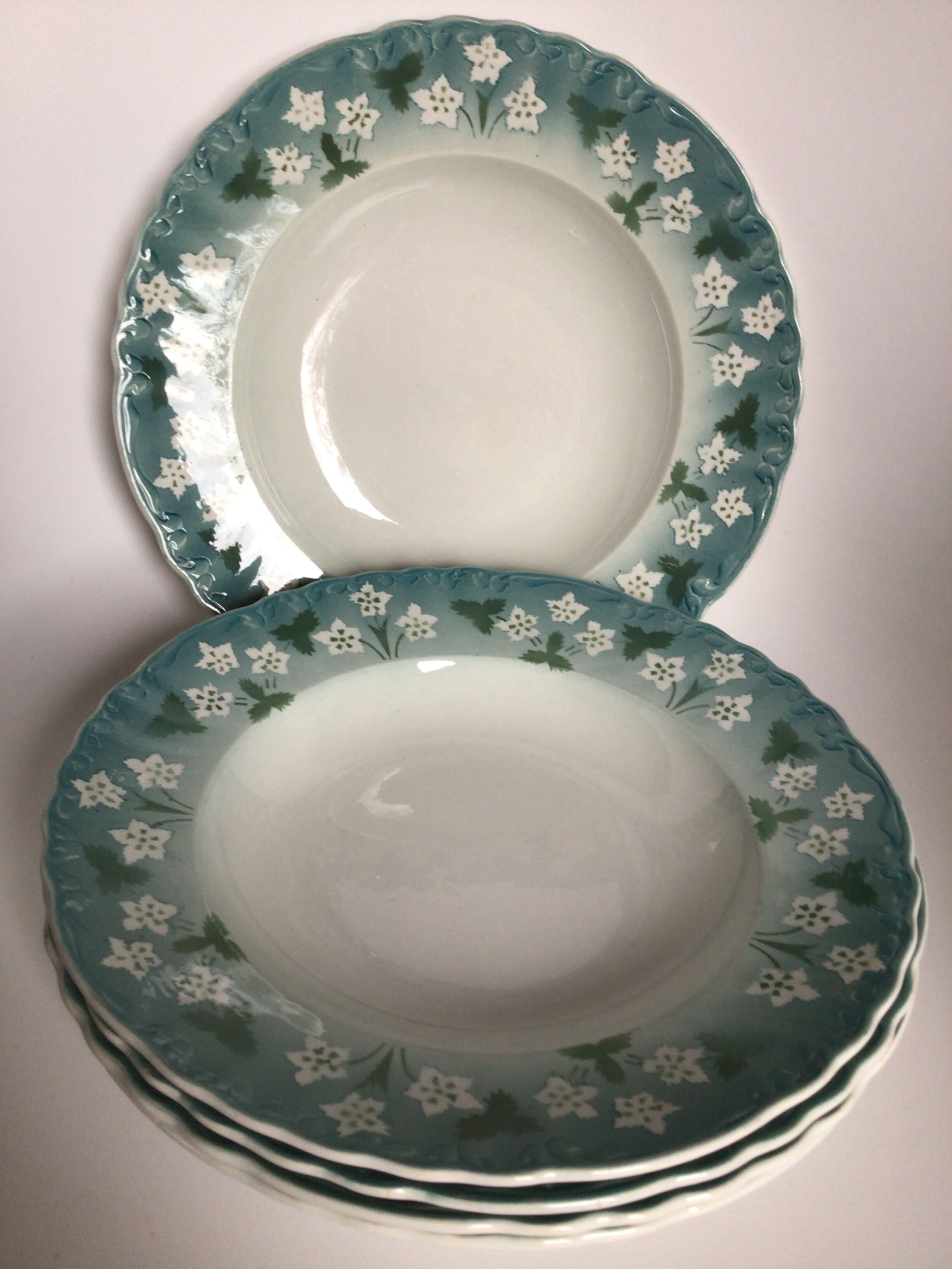 5 Hollow plates Sarreguemines wavy edge blue white flowers