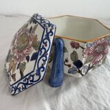 Large candy box, Gien, early 20th century, peony decoration, floral decoration