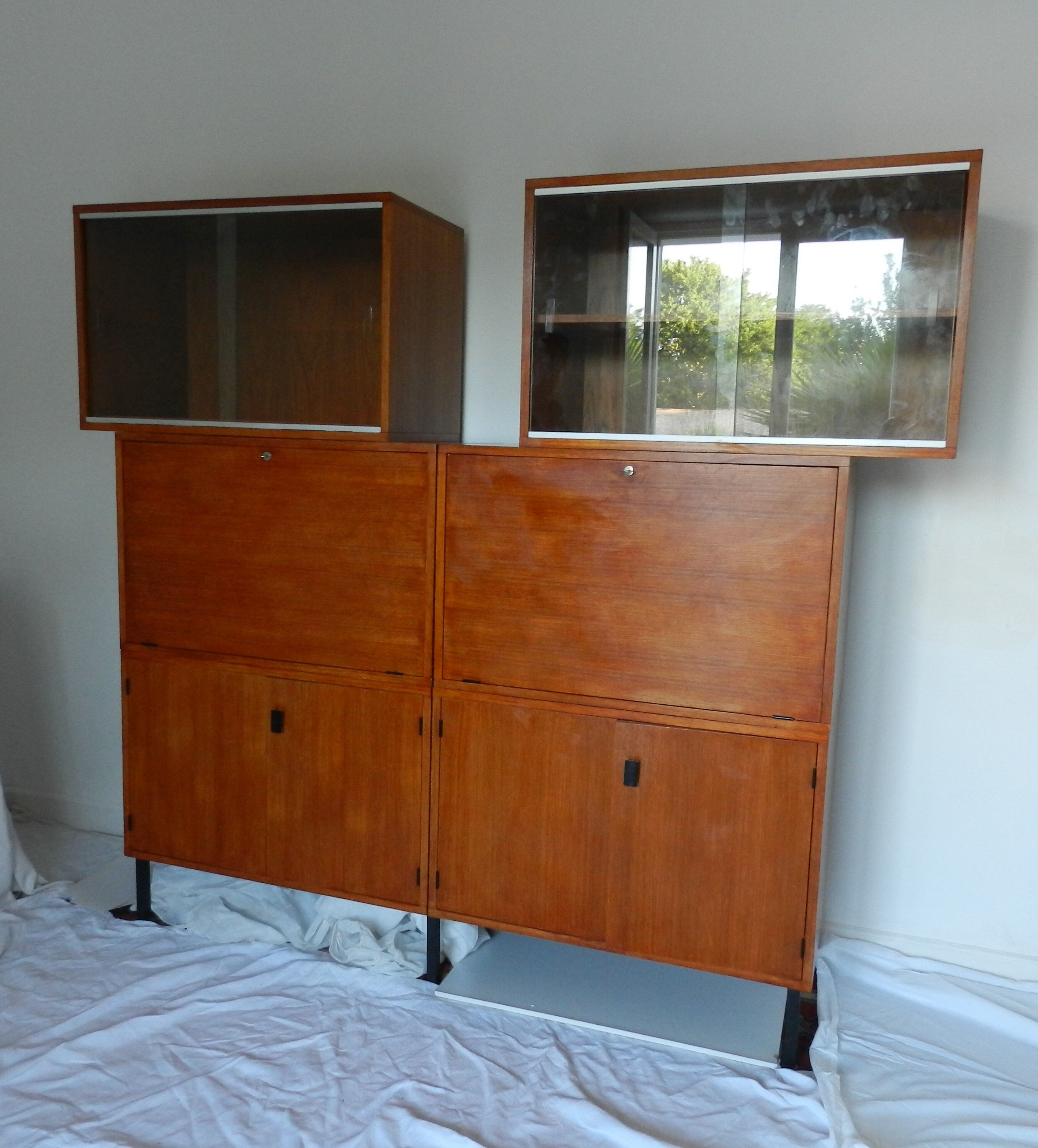 Living from the 60s/70s including 6 elements