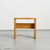 Solid pine stool Les Arcs