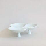 Tray on porcelain stand