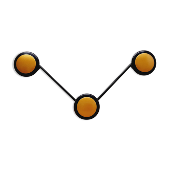 Triple black and gold hook