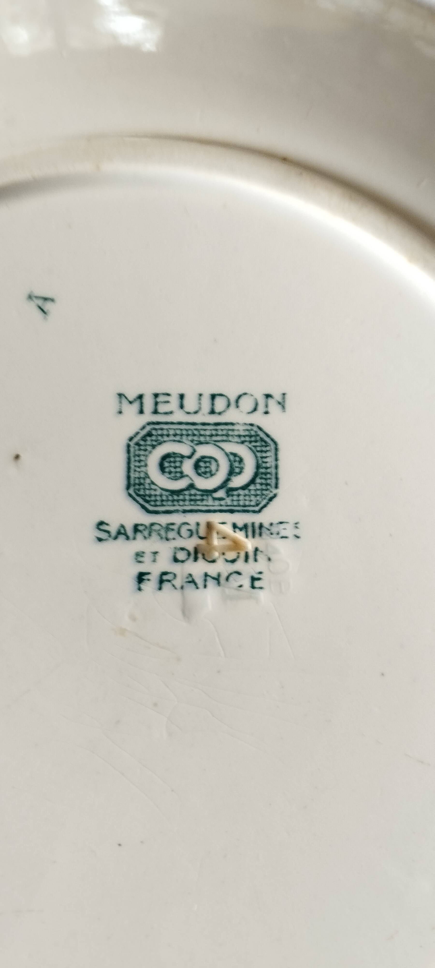 Collection plate Sarreguemines Meudon decoration