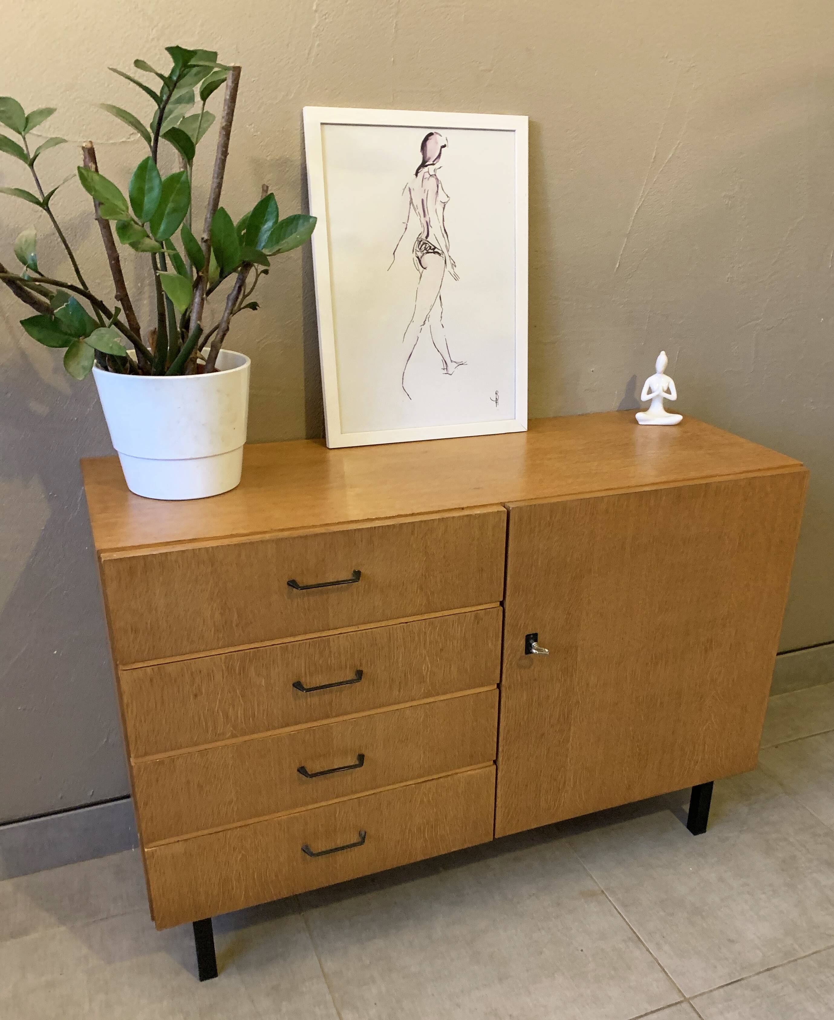 Scandinavian vintage chest of drawers from the 60s in light oak
