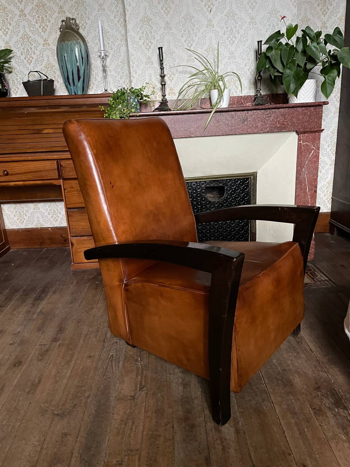 Leather and wood armchair from the 1930s - art deco - brown
