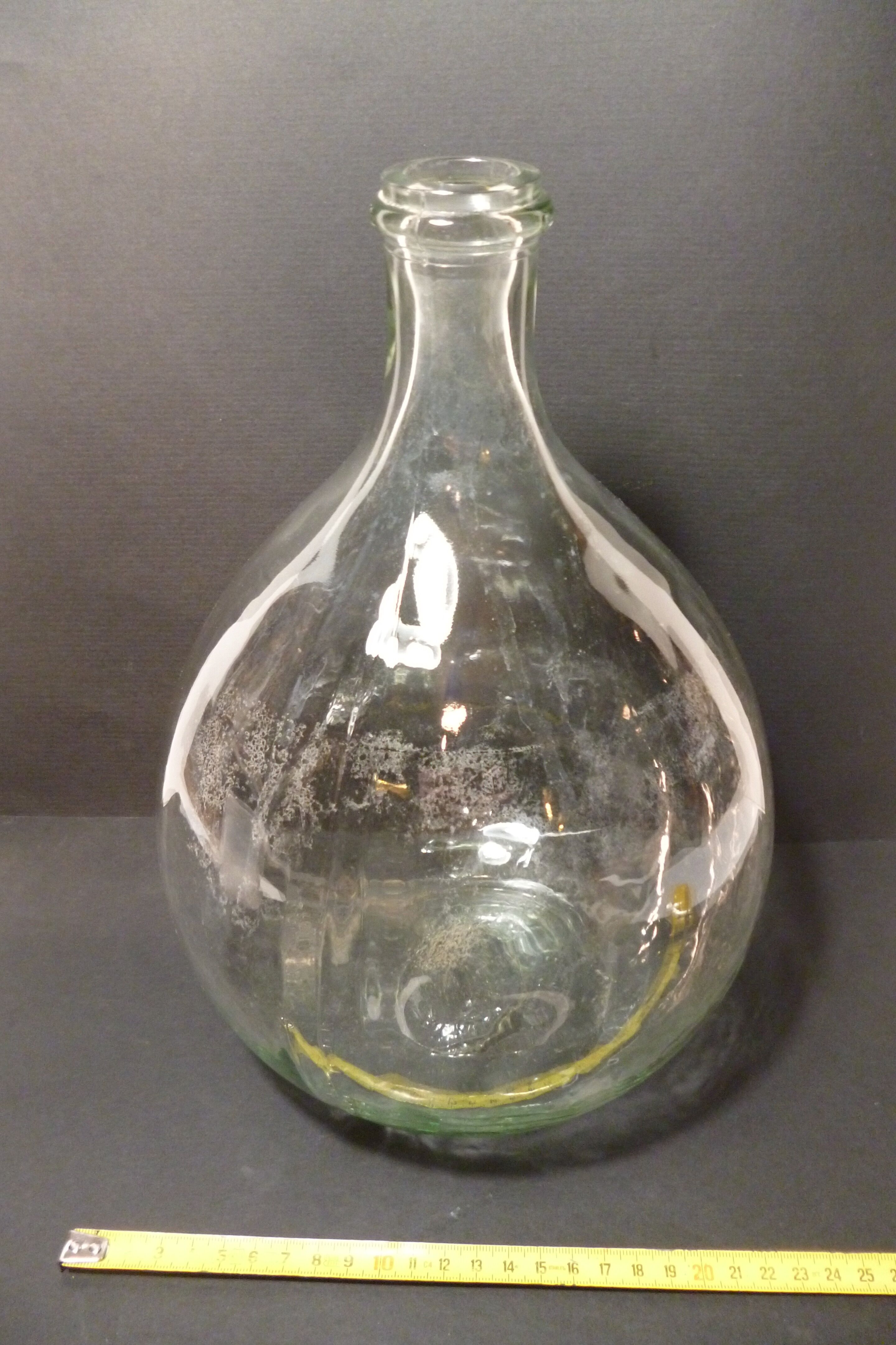 Demijohn 5 liters white glass