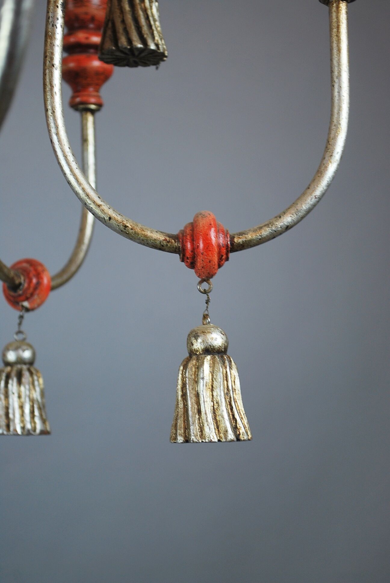 Italian chandelier in patinated wood, 50s