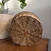 Panier osier tressé vintage , grande anse