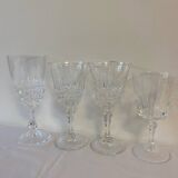 Set of 4 stemmed glasses