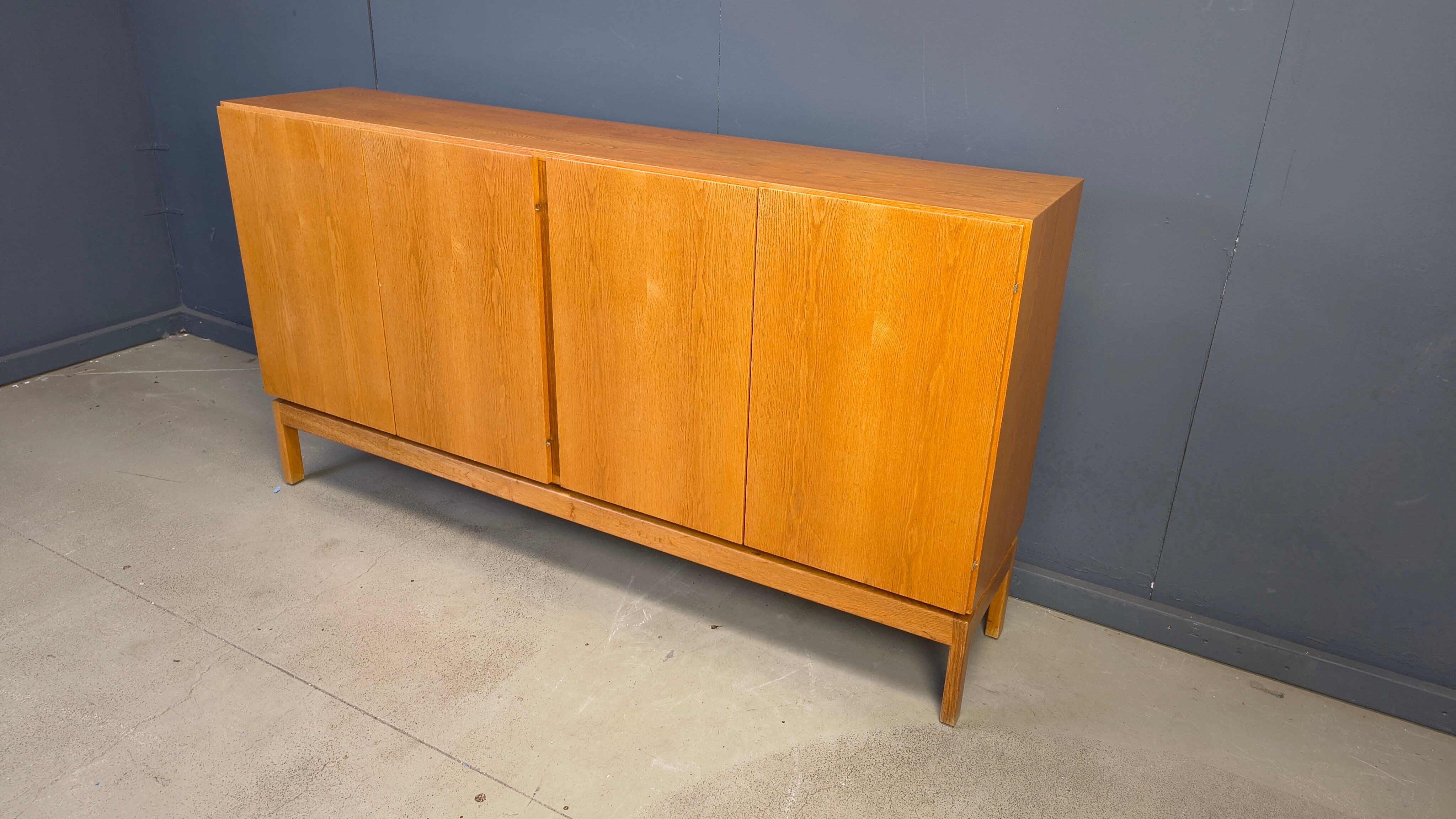 Buffet par Vandenberghe Pauvers, années 1970