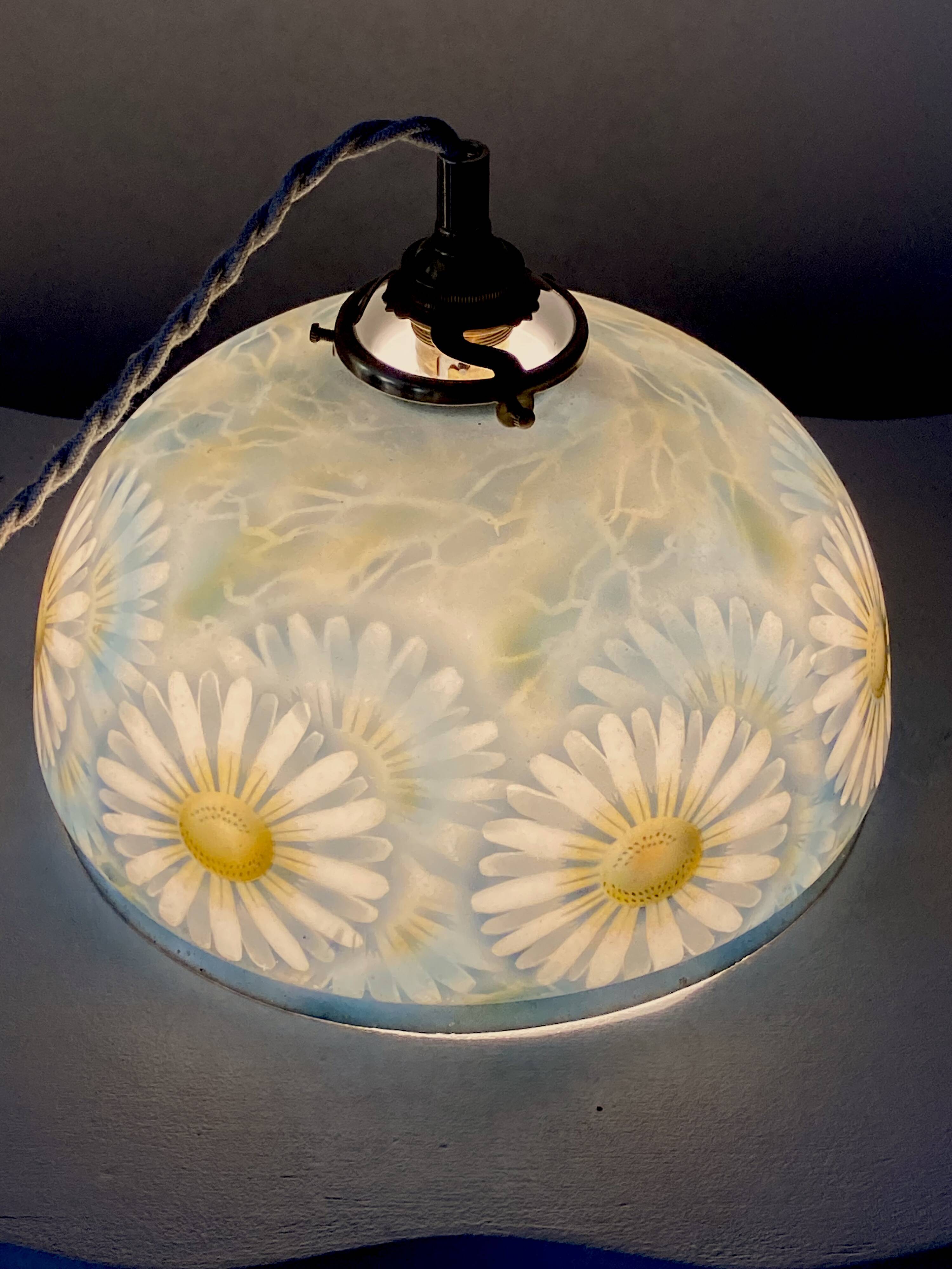 Art Deco “Marguerite” pendant light