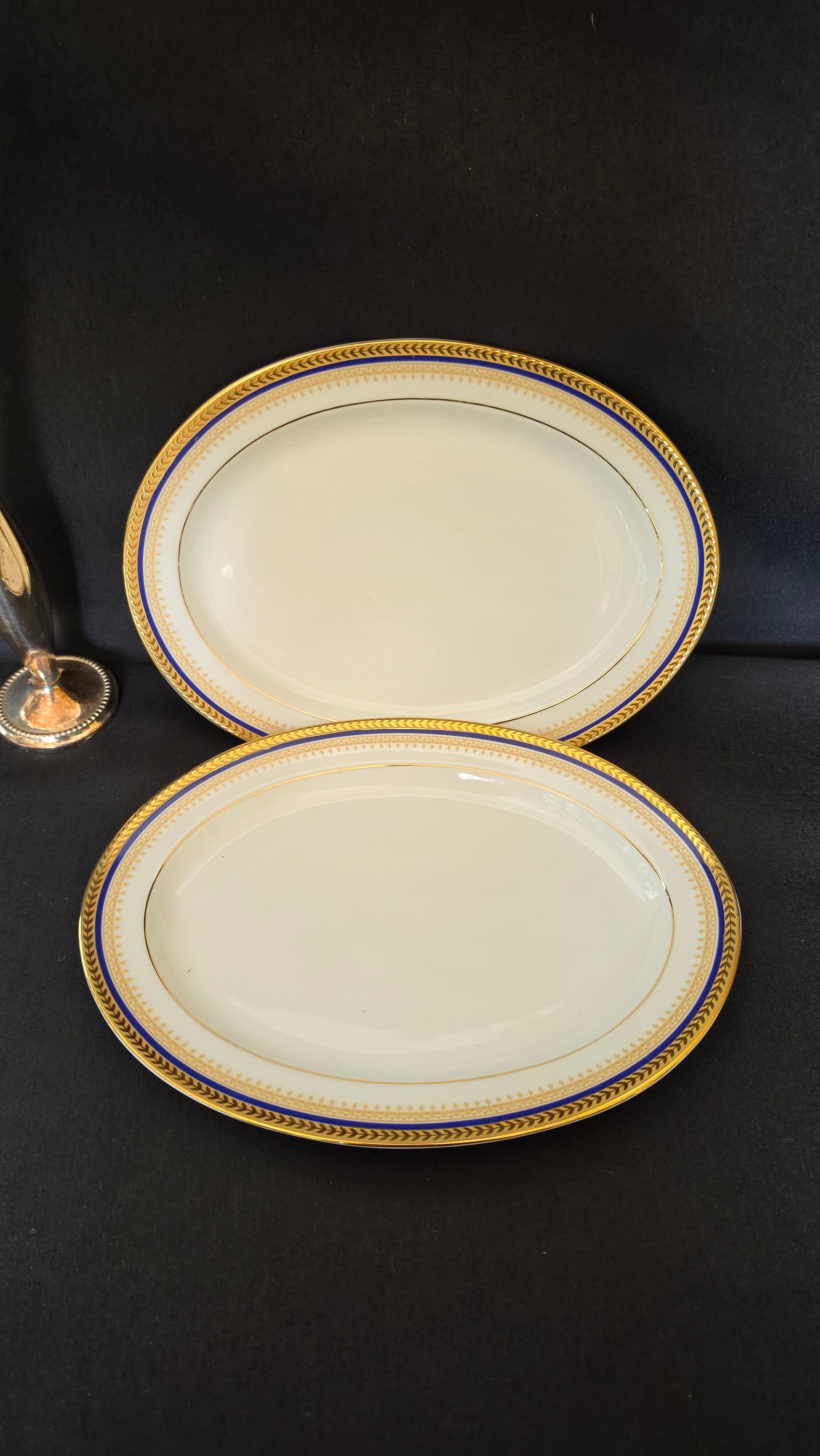 Set of 2 oval shrimp dishes in Limoges porcelain "Blue de F"
