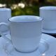 Ensemble de 4 tasses à café et soucoupes blanches liseré bleu degrenne