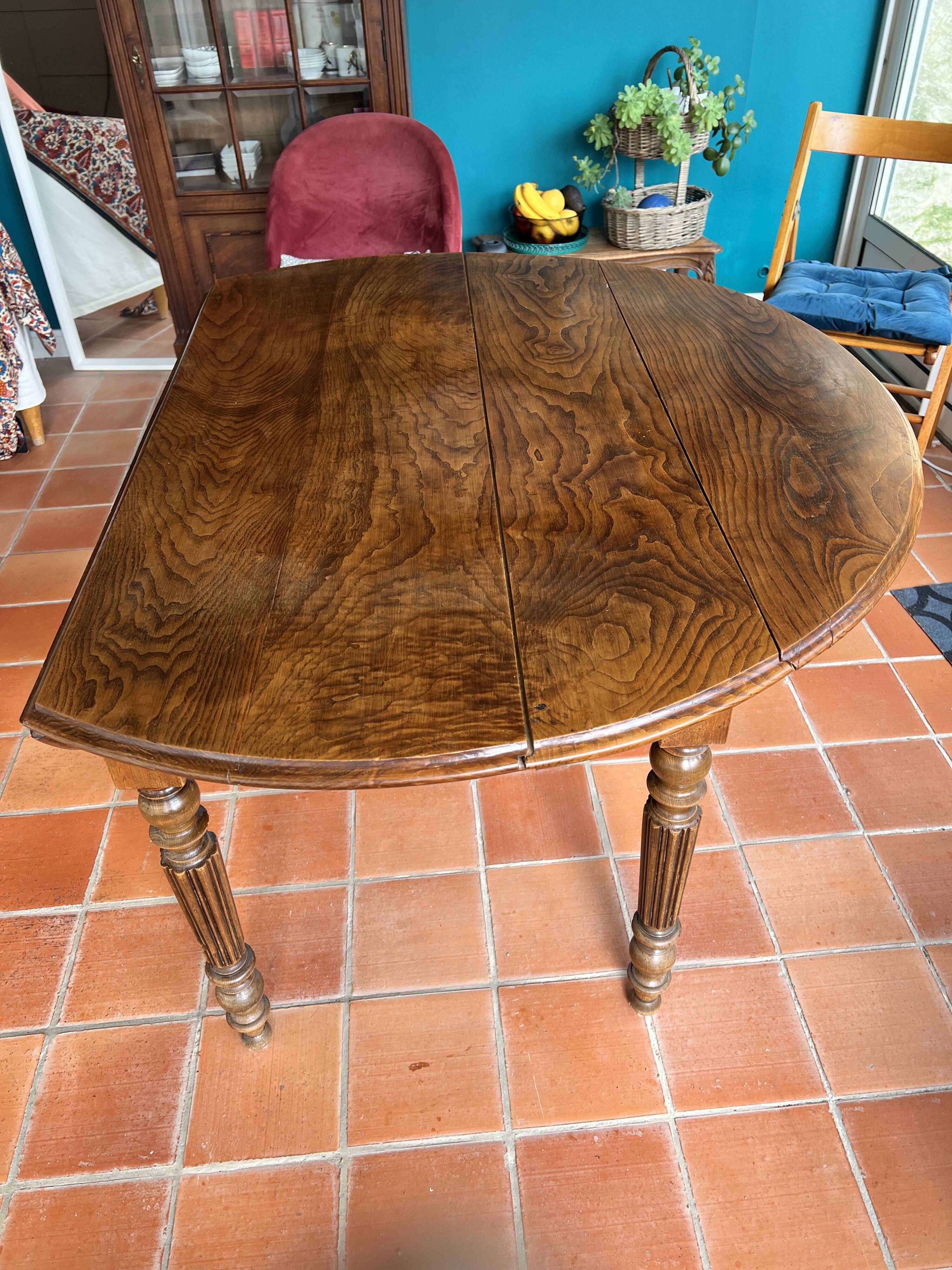 Table en orme massif
