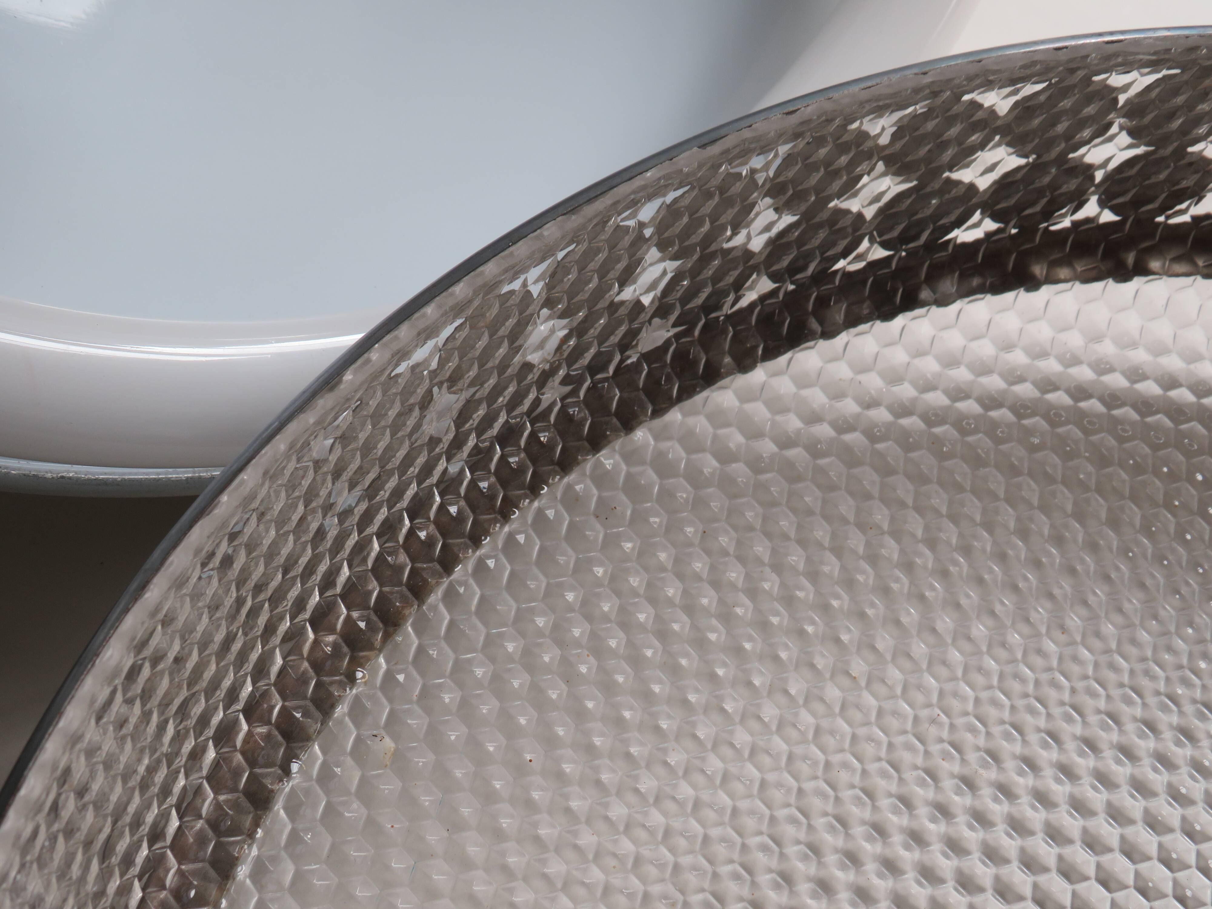 Suspension UFO, Liro Belgium 1970