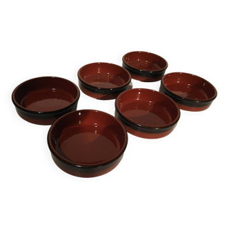 Set of 6 ceramic ramekins