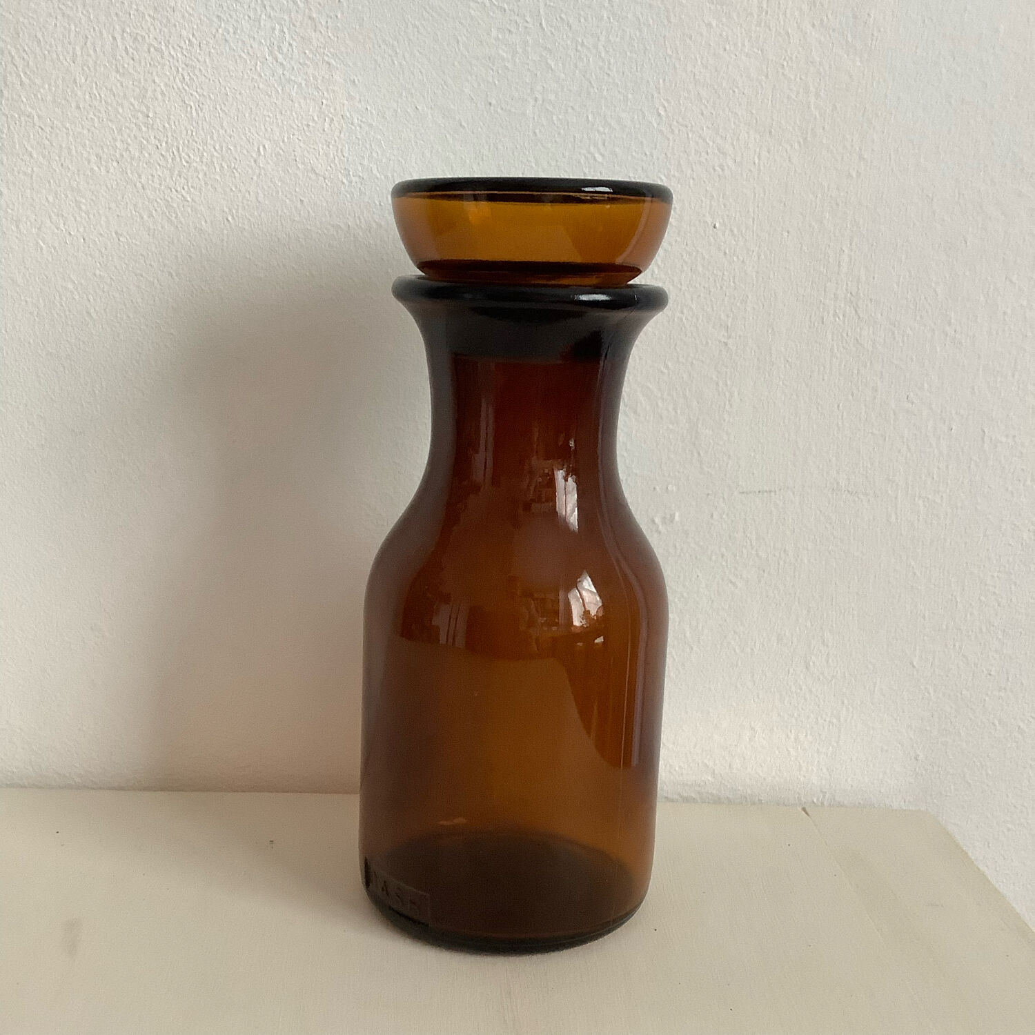 Amber glass jar
