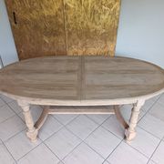 Table ovale extensible en chêne massif rénové