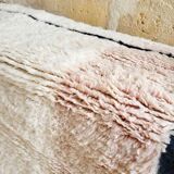 Béni Ouarain rug, geometric terracotta, pink and blue pattern
