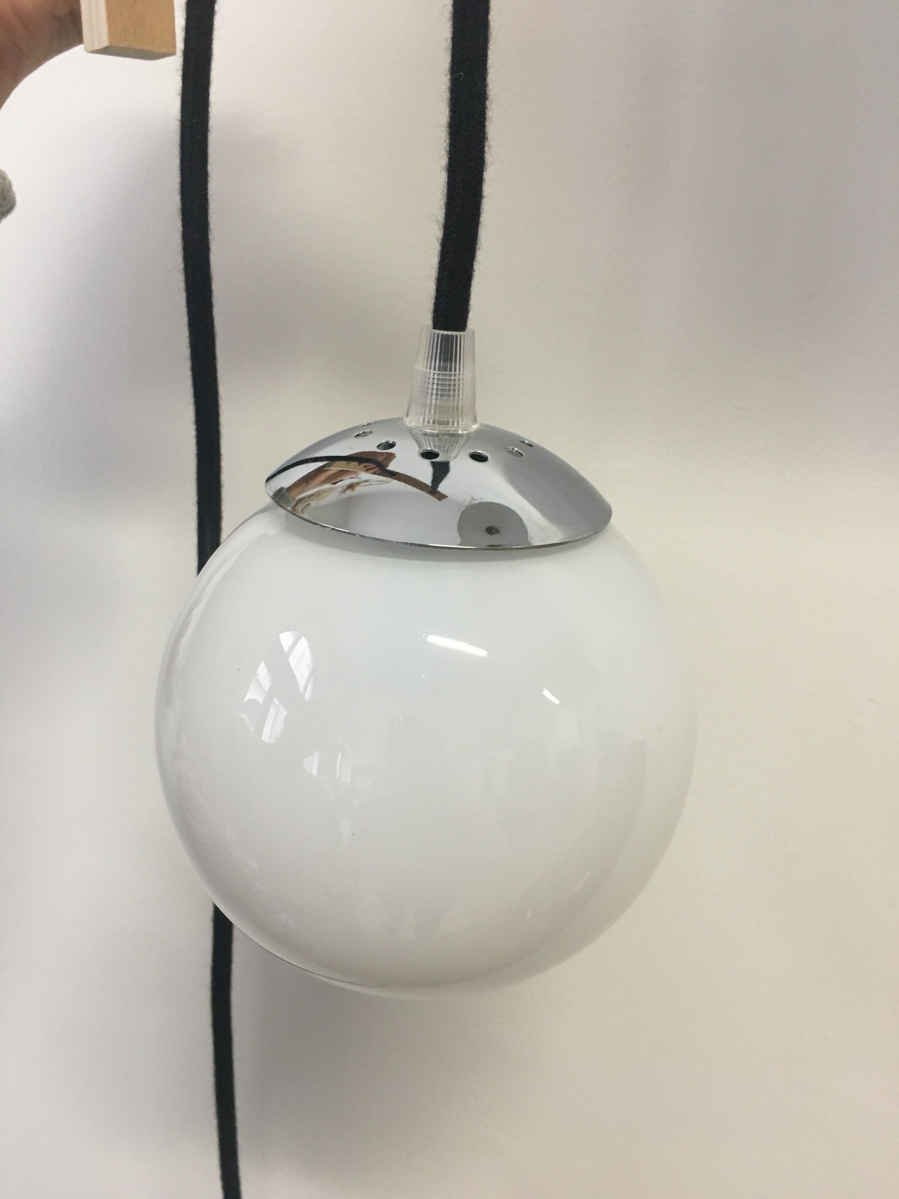 White globe wandering applied