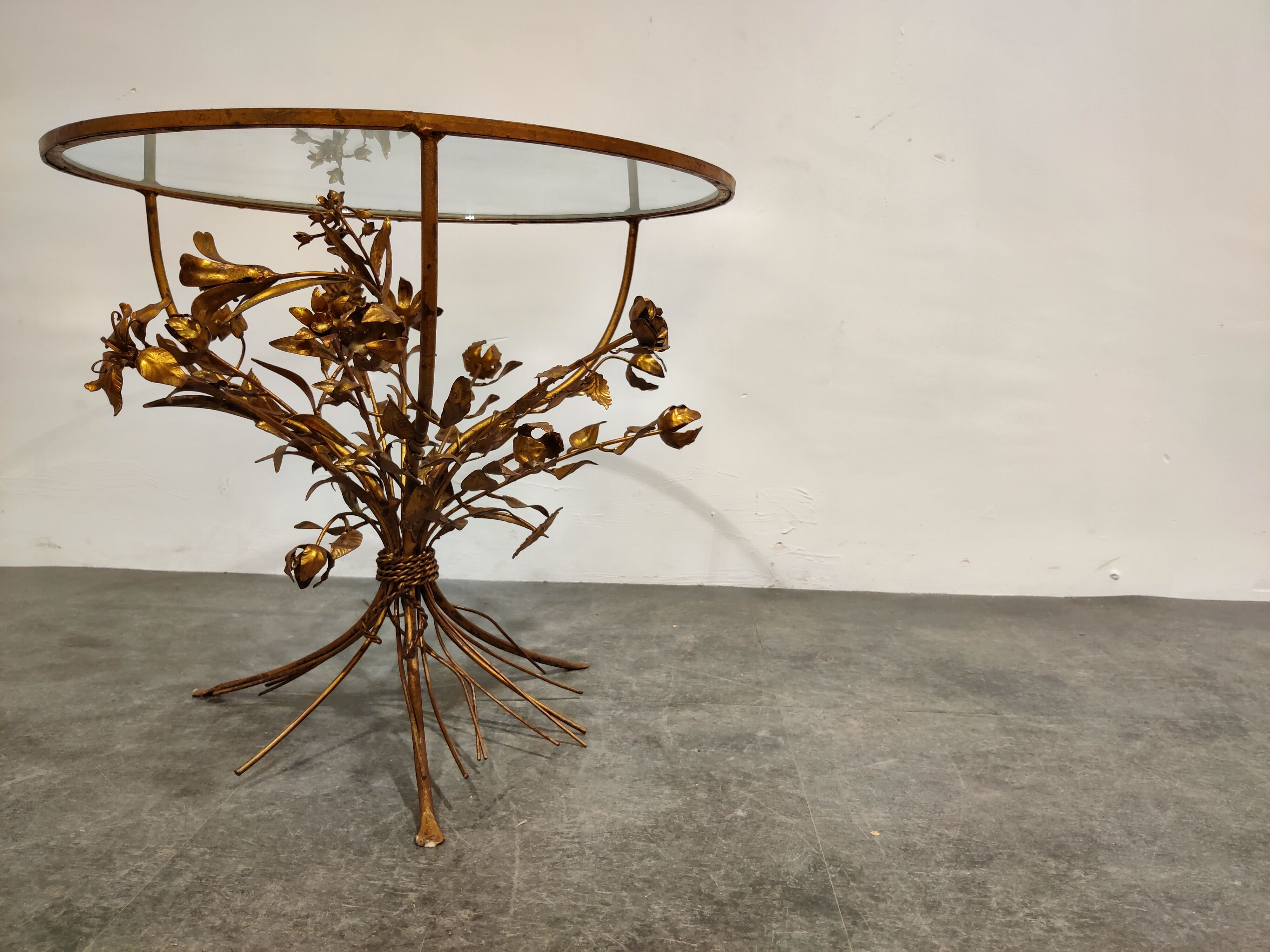 Vintage gilt metal flower side table, italy 1960