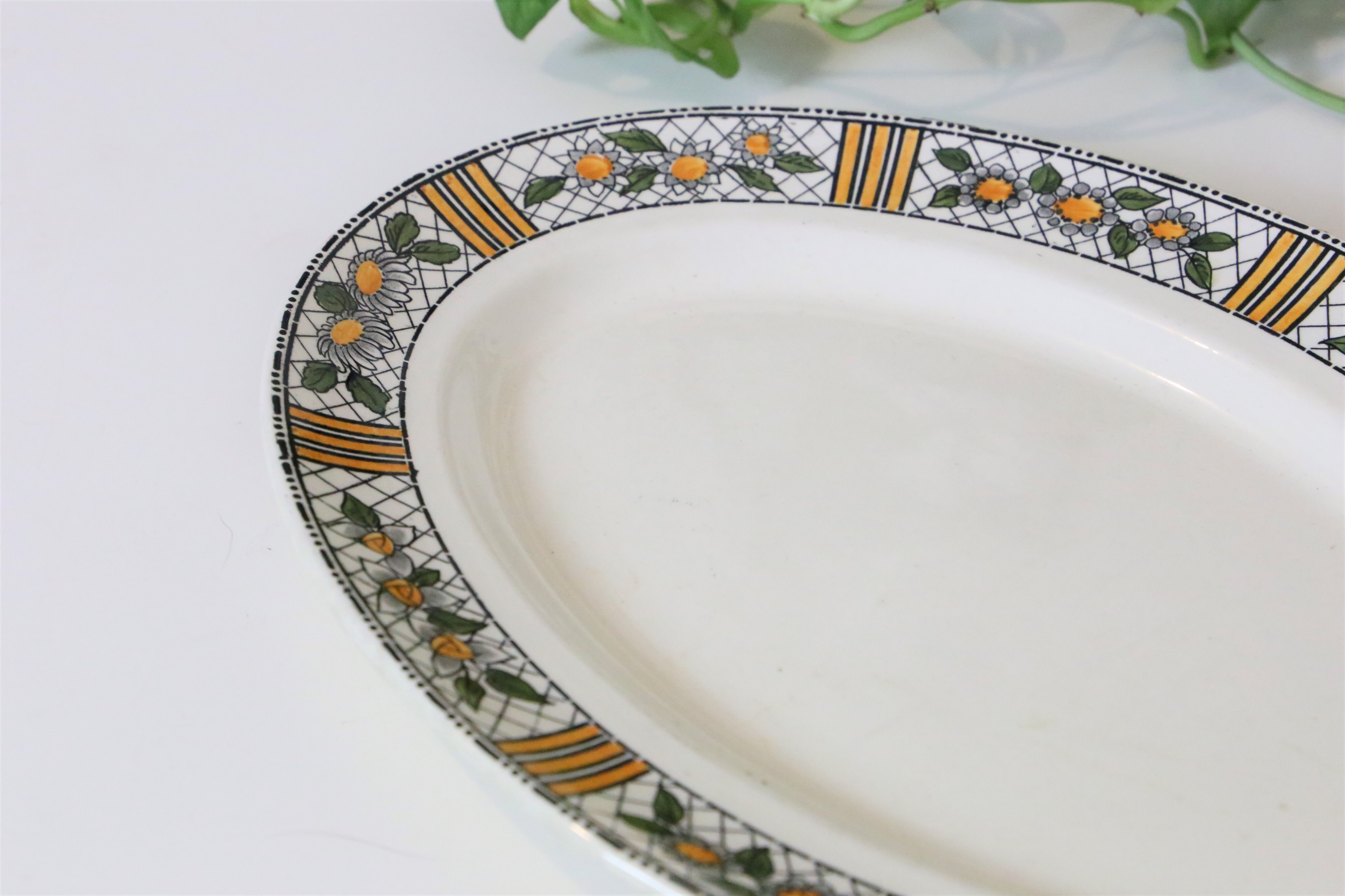 Oval dish elisabeth, hcbm, creil and montereau, vintage