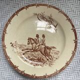 Flat plates iron earth hunting scene vieillard