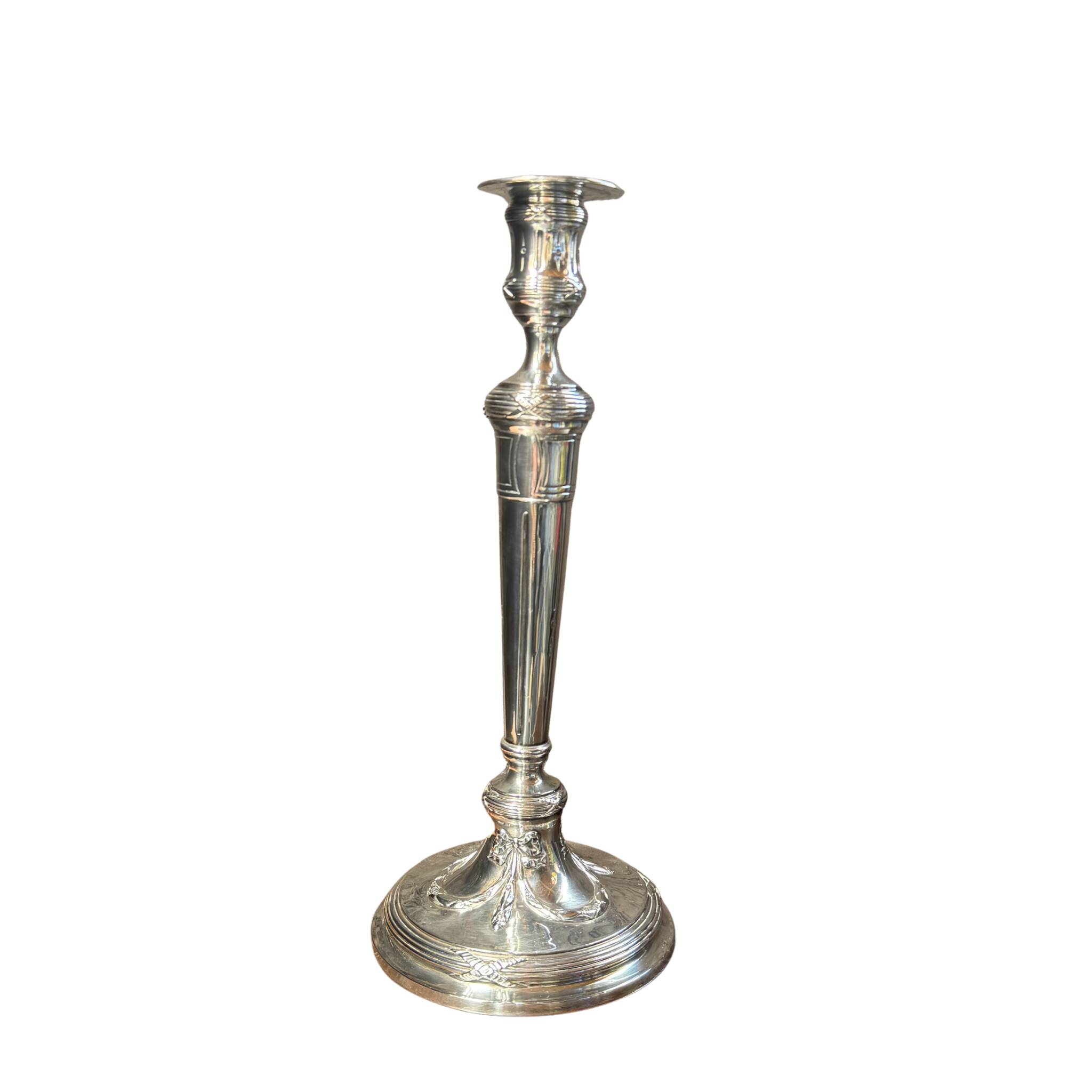 Grand bougeoir en argent massif – France, fin XIXe siècle, style Louis XVI