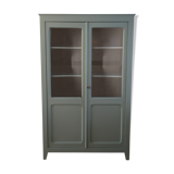 Old showcase