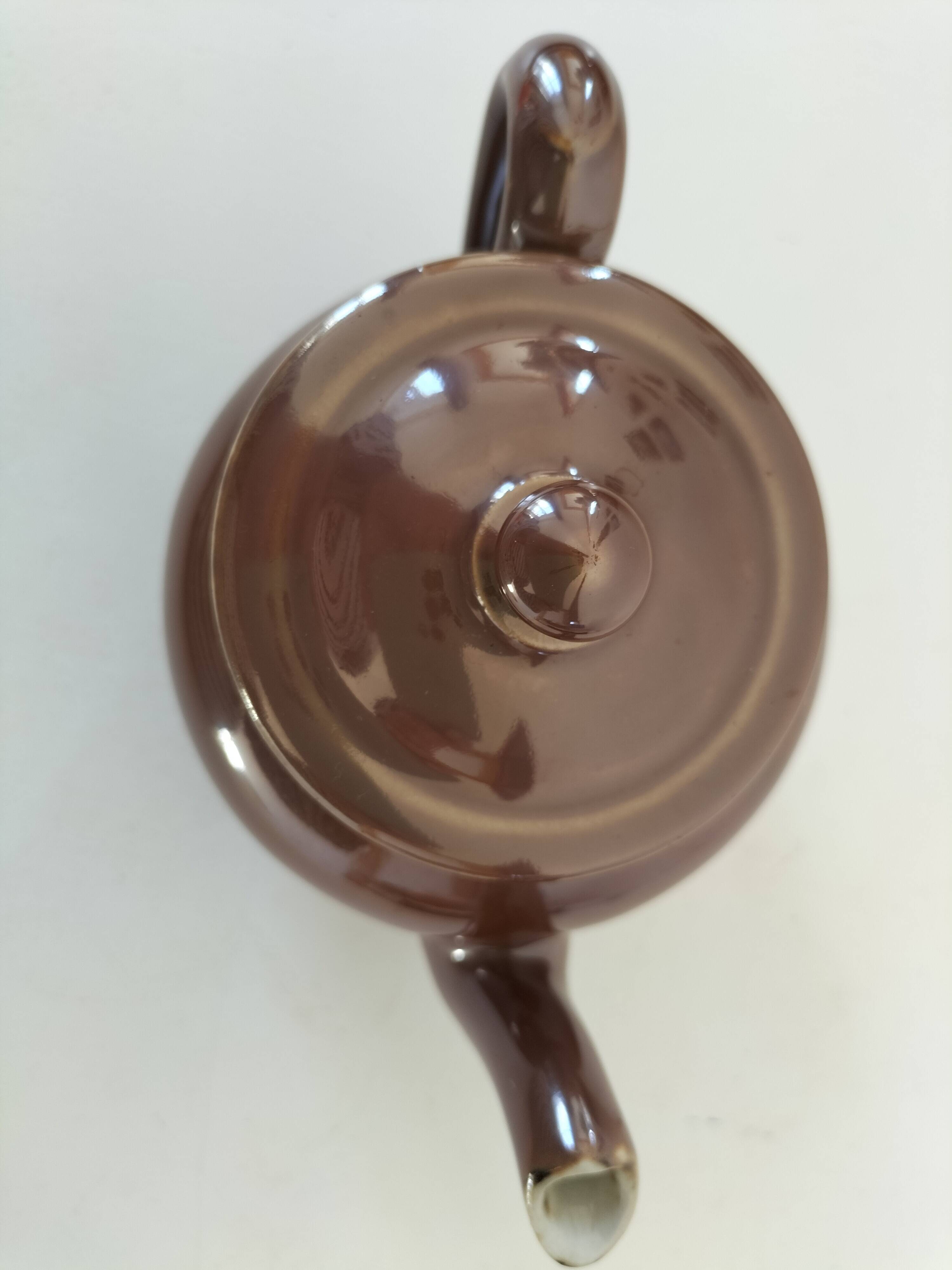 Selfish teapot in brown stoneware “Terre d’Acier” – Revol Saint-Uze