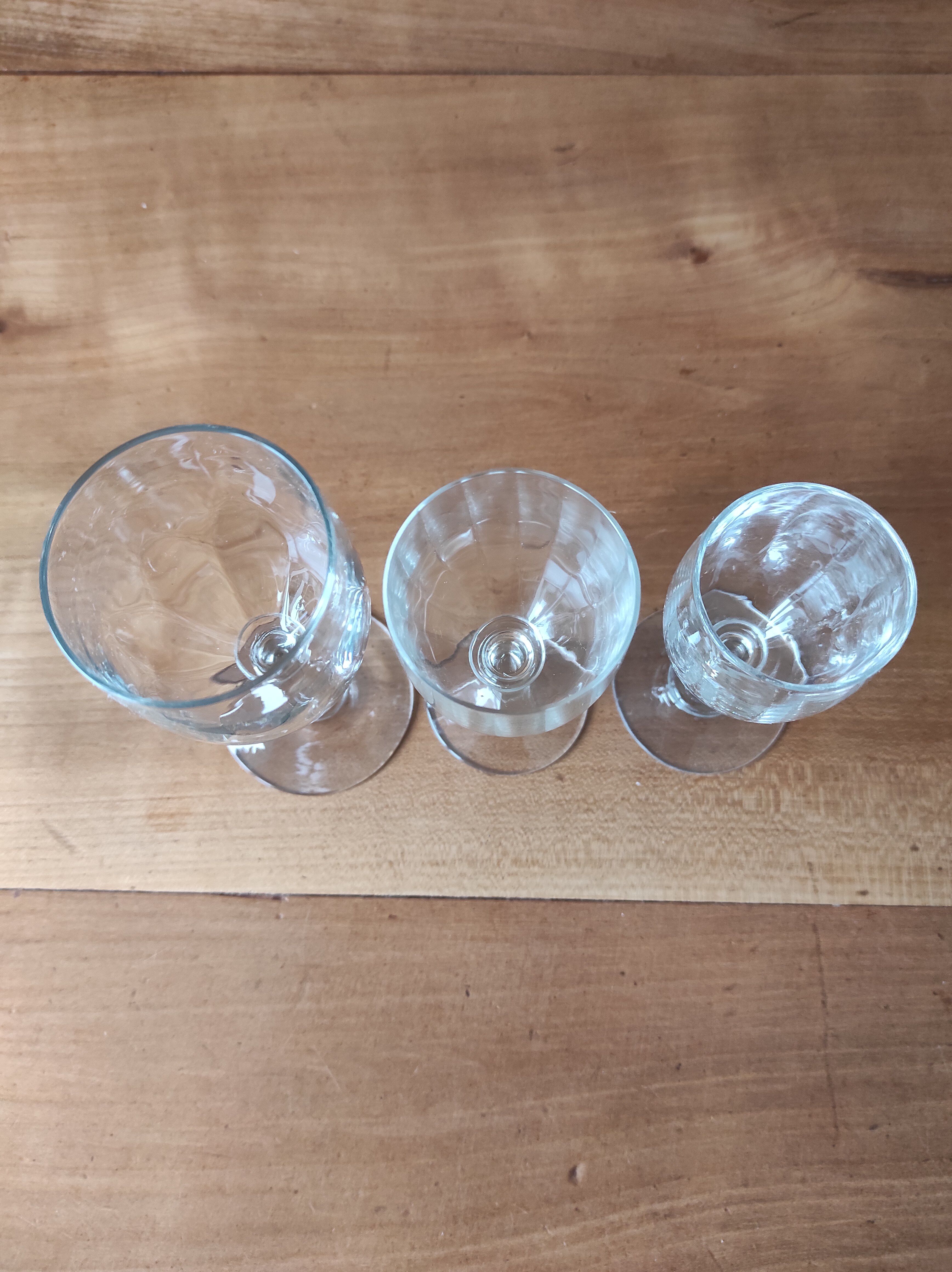 Lot de 3 verres anciens