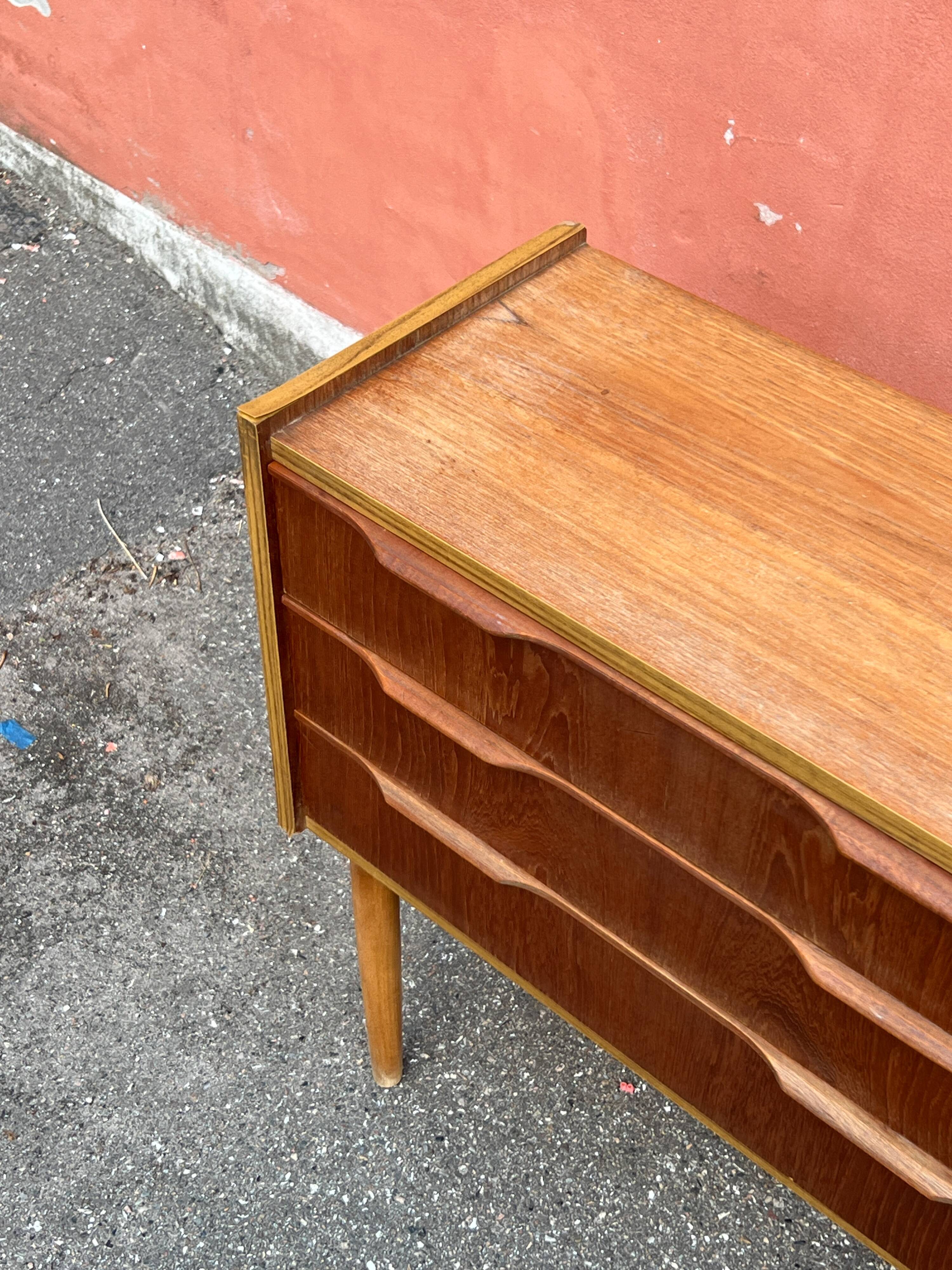 Danish vintage teak chest of drawers / nightstand, mid century modern, 1960