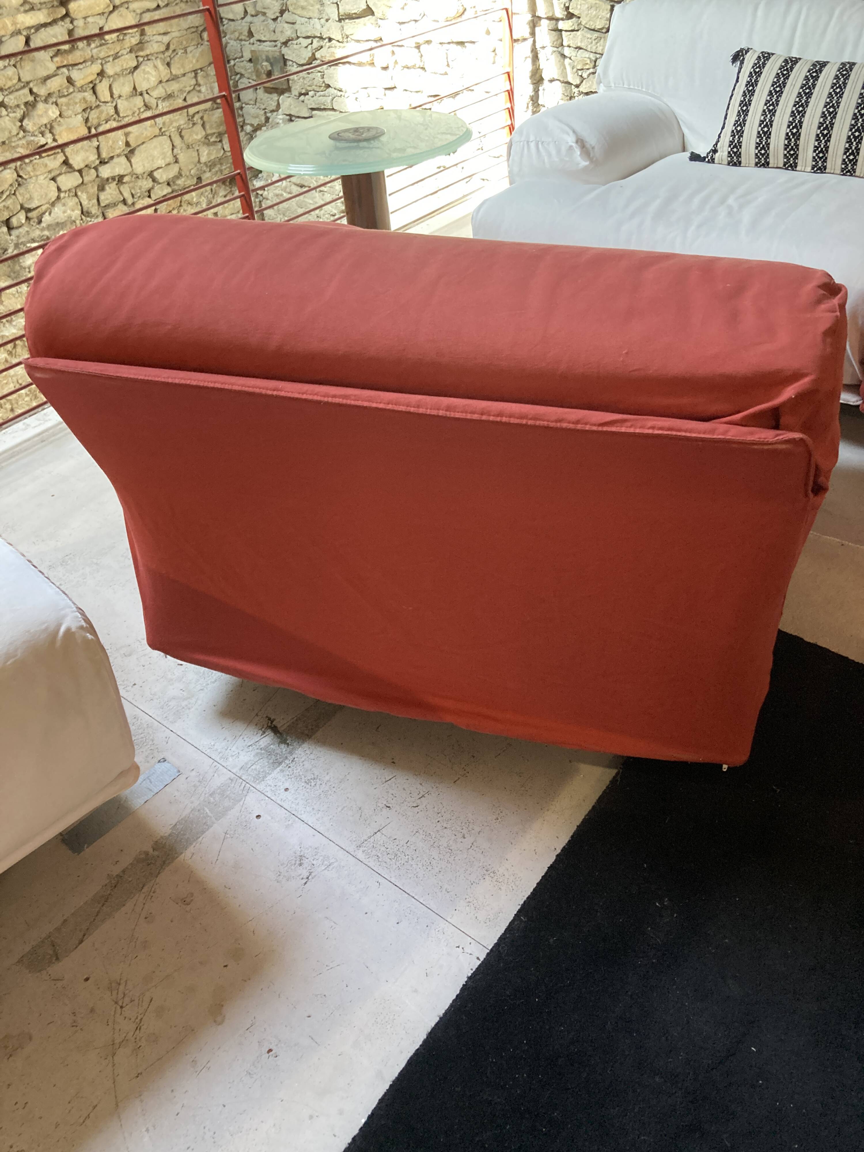 Fiandra modular sofa - Vico Magistretti - Cassina - red and white
