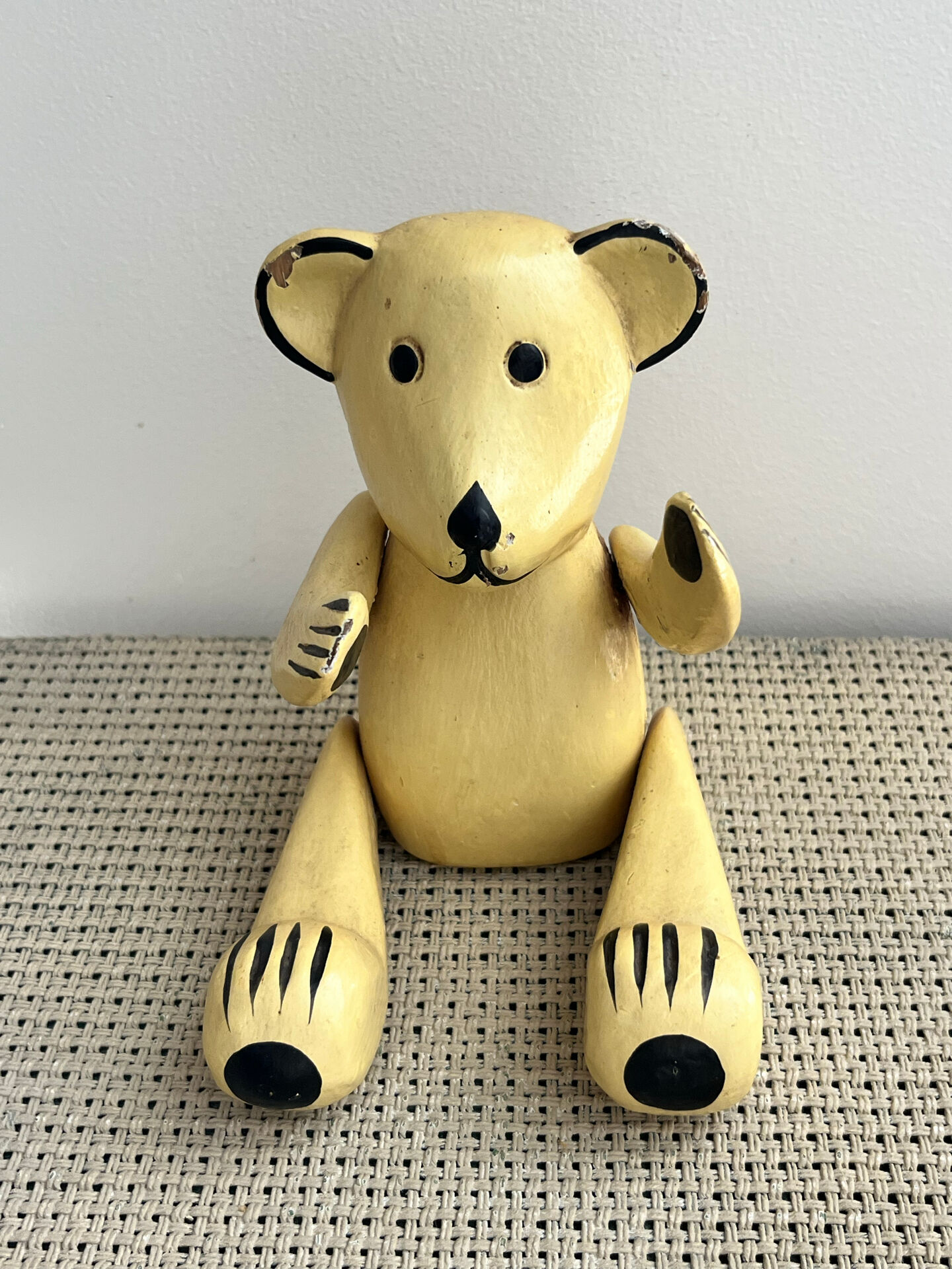 Ours in articulated wood