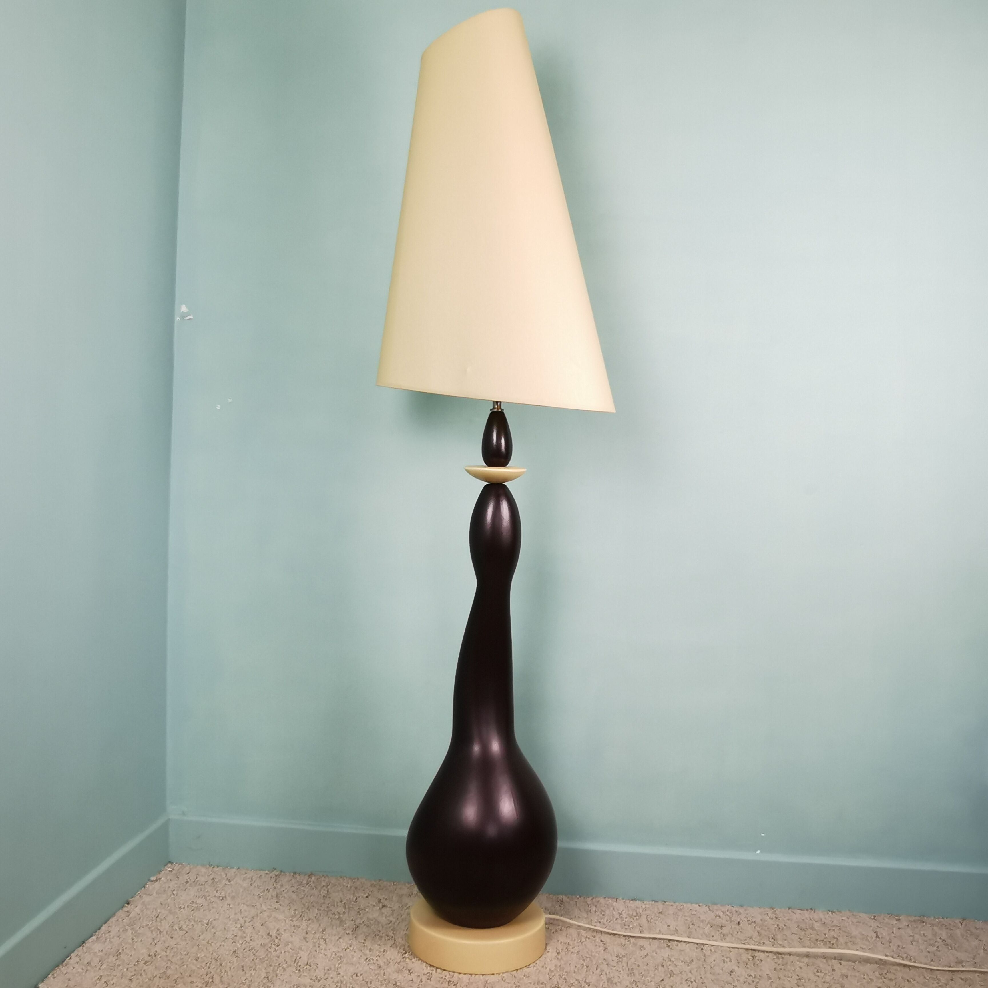 Ceramic floor lamp