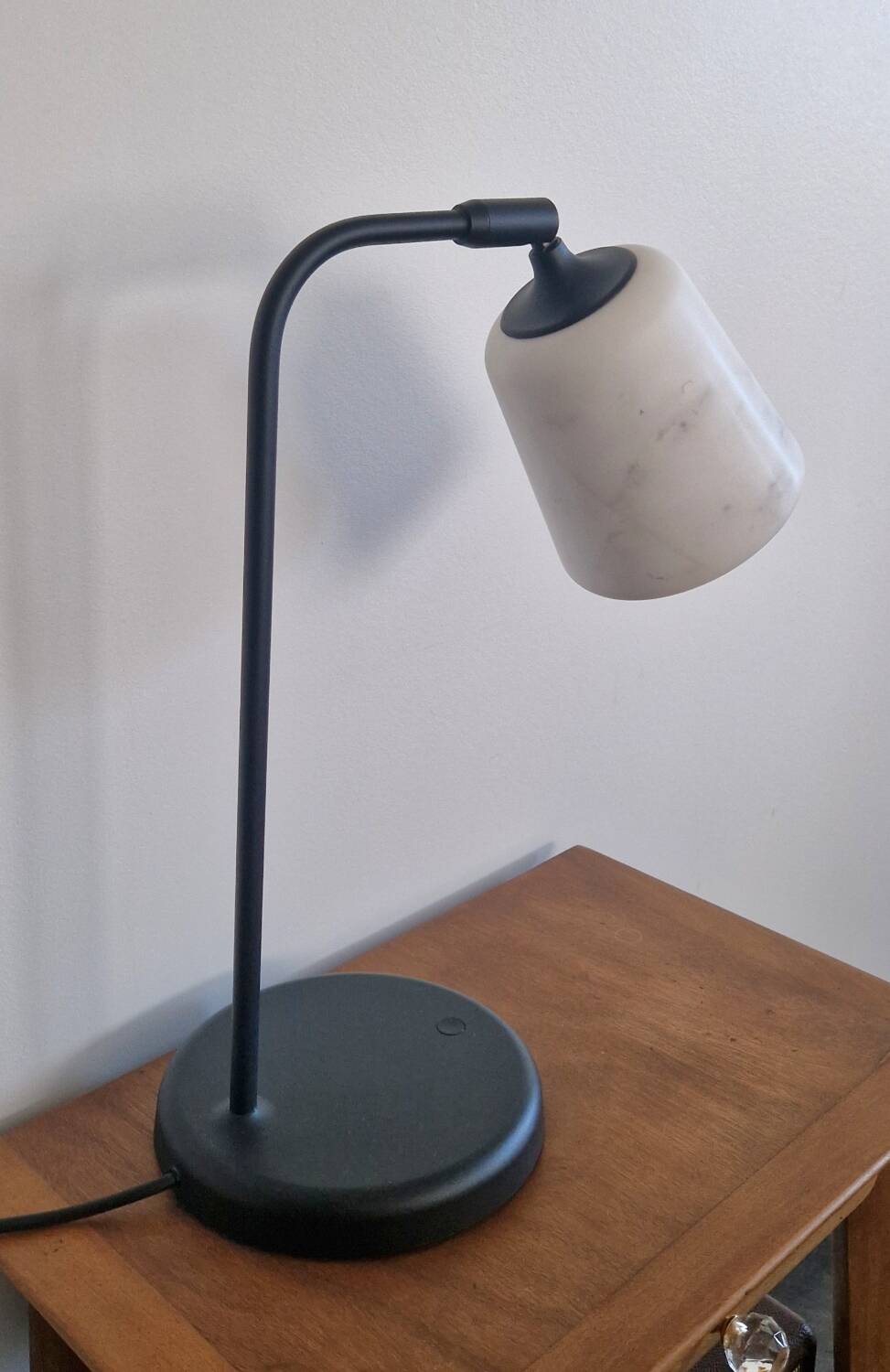 Lampe Material New Works  - Design Noergaard & Kechayas - Marbre/Acier