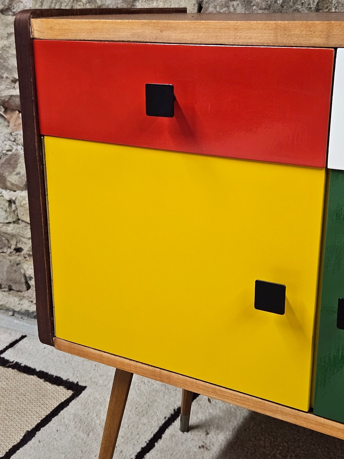 Small furniture rage color 80"