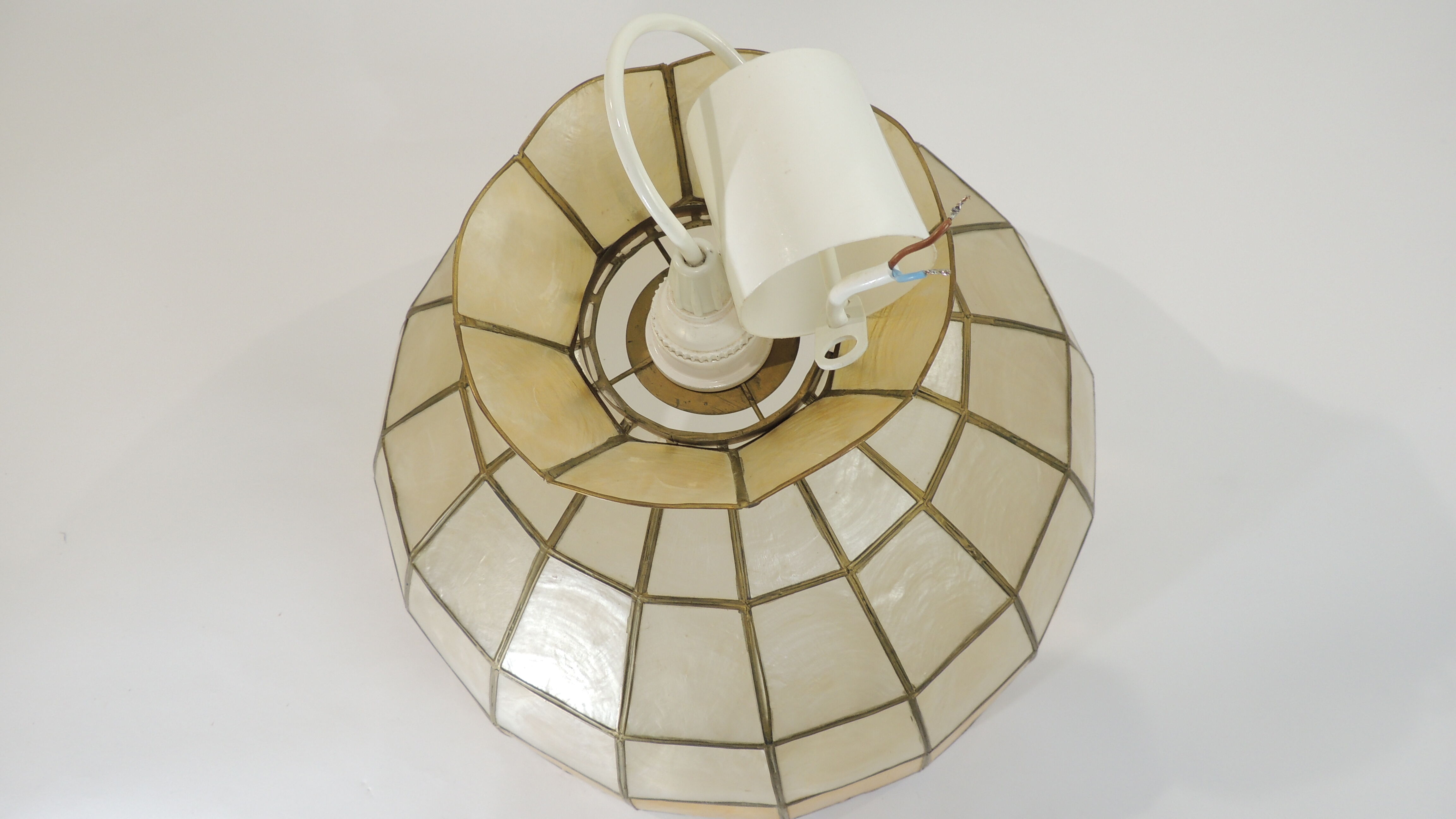 Large mother-of-pearl / vintage suspension