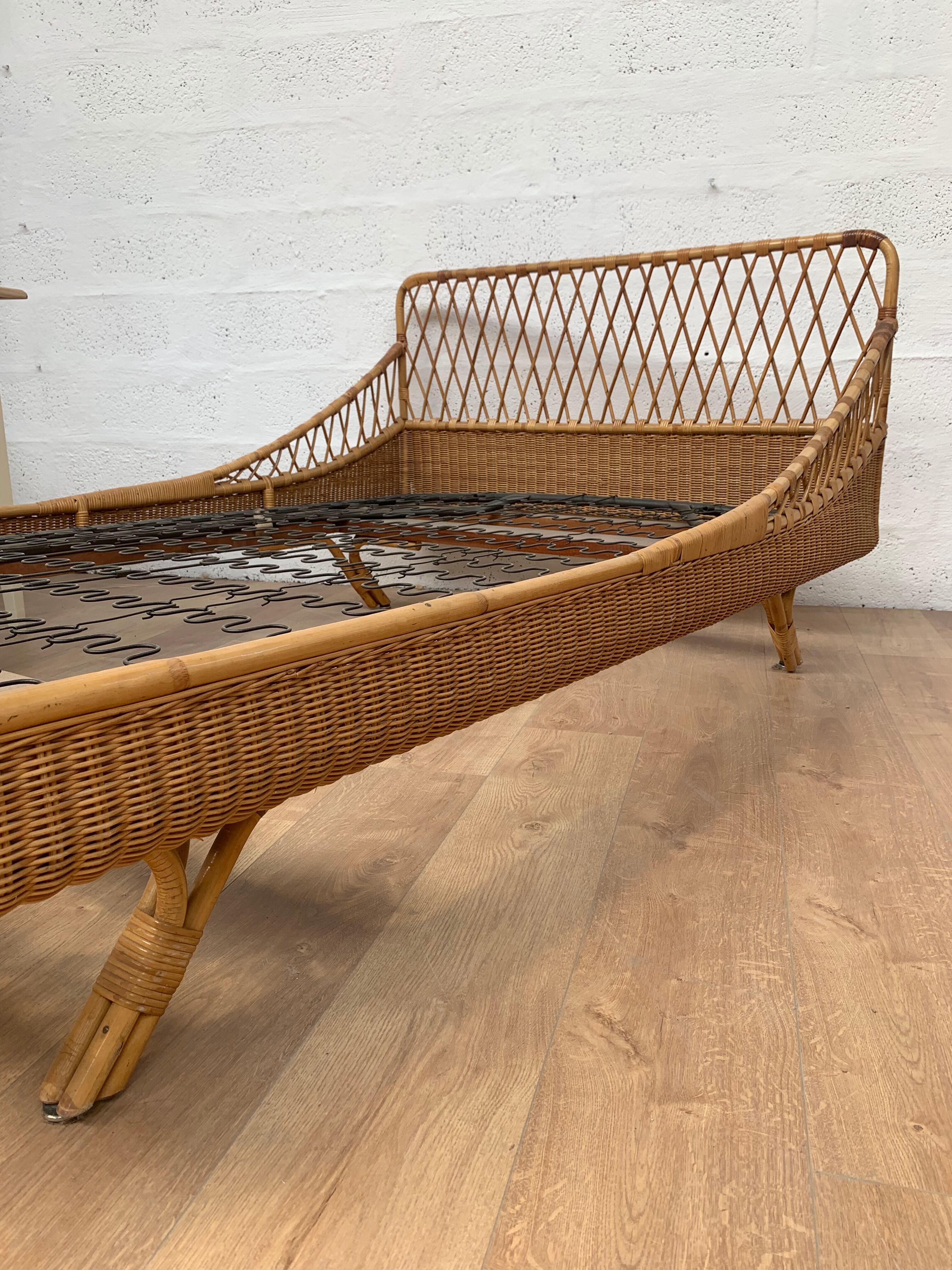 Rattan bed 60s