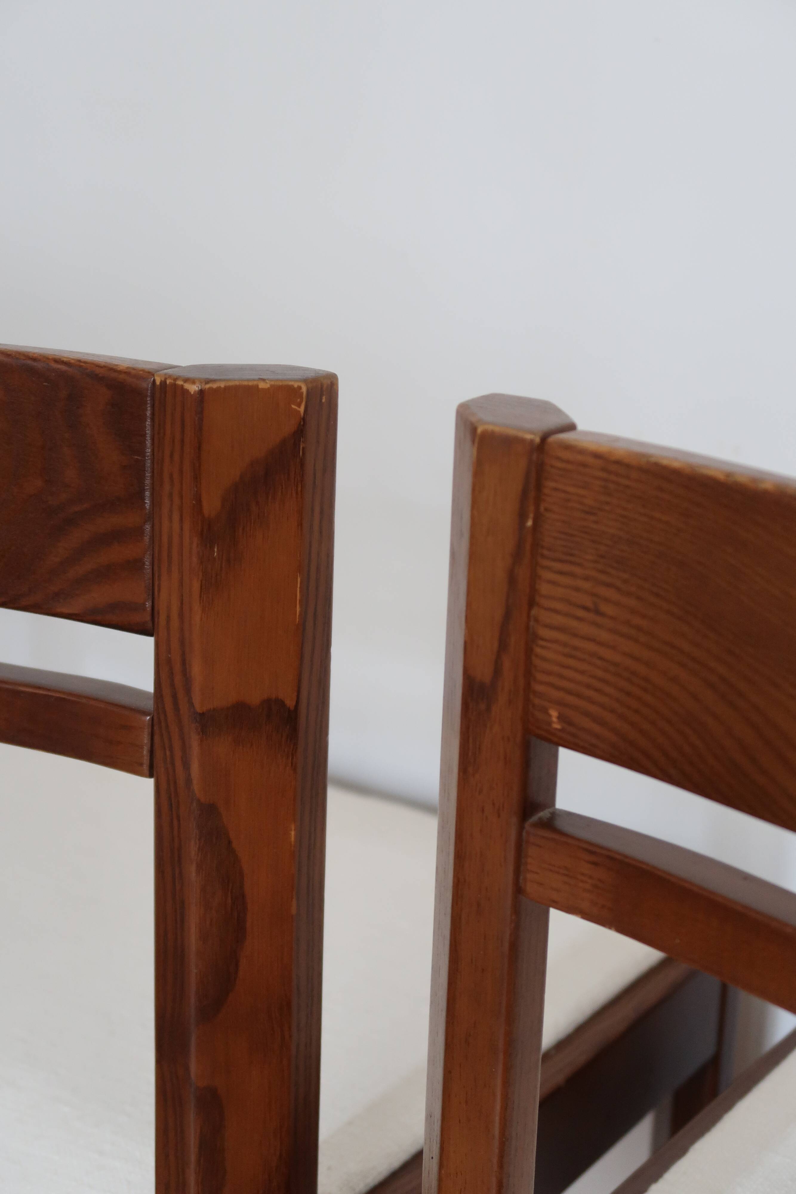 4 modernist cream chairs